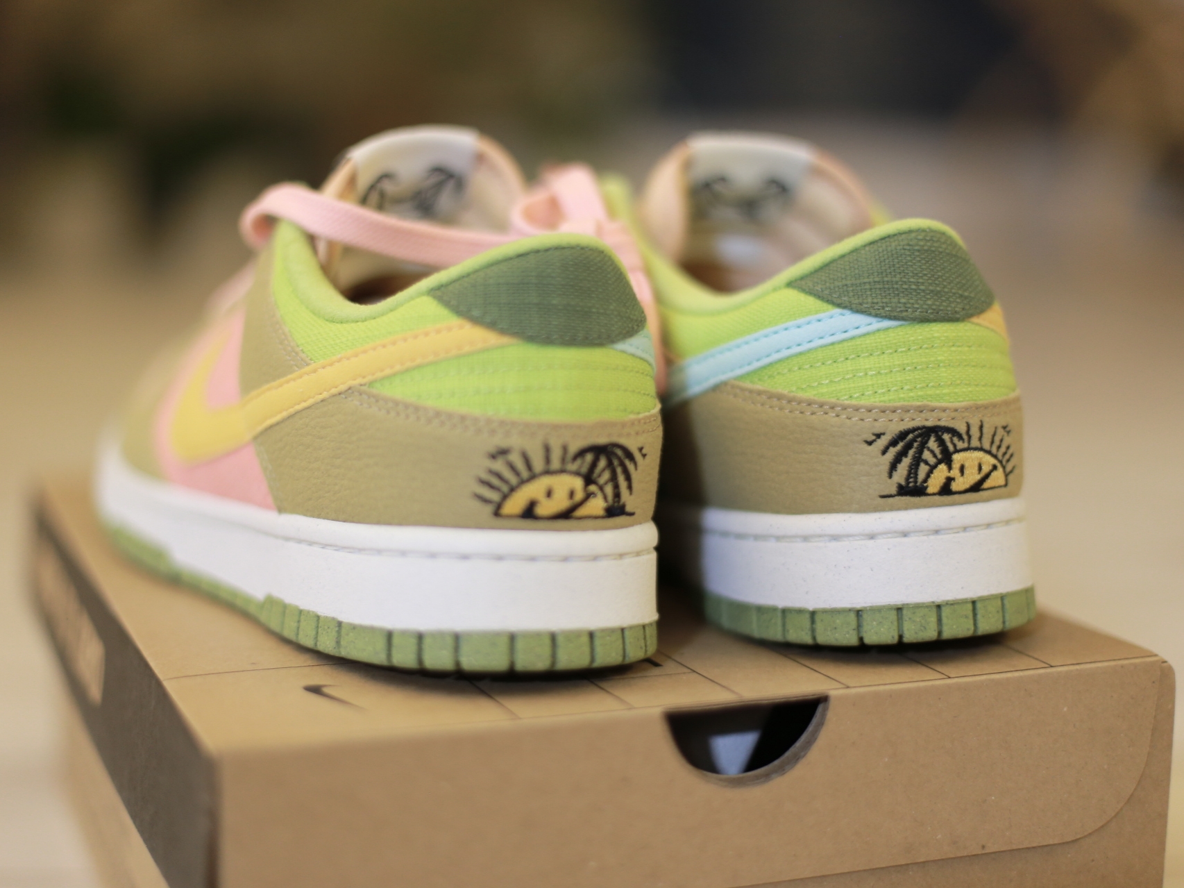 Nike Dunk Low Retro SE Next Nature Sun Club Arctic Orange 착용 스타일 - 5