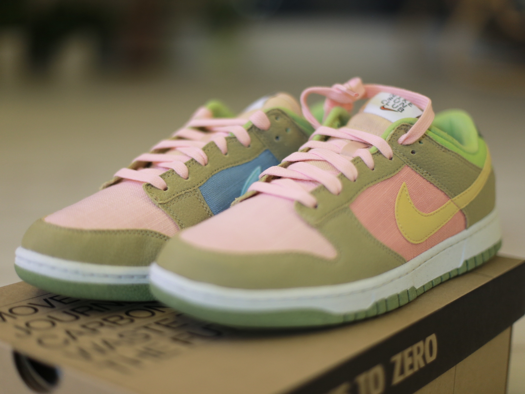 Nike Dunk Low Retro SE Next Nature Sun Club Arctic Orange 착용 스타일 - 3