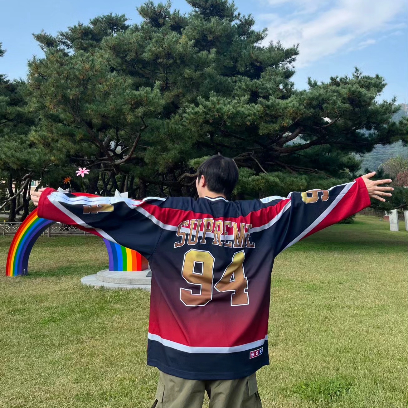 Jordan 1 Retro High OG Defiant SB LA to Chicago, Supreme Bones Hockey Jersey Multicolor - 23FW 착용 스타일 - 2