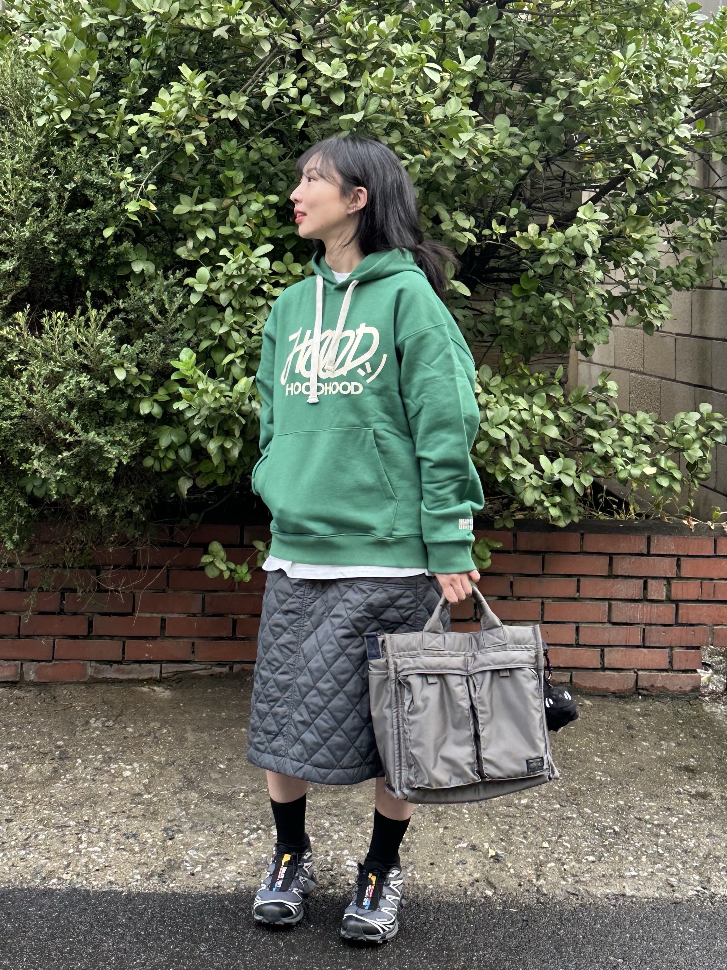 Porter PX Tanker 2way Vertical Tote Bag M Black, Fragment x Pokemon INN Thunderbolt Project TBP Mascot Key Ring Fushigidane Black 착용 스타일