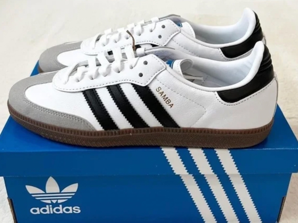 Adidas Samba OG Cloud White 착용 스타일
