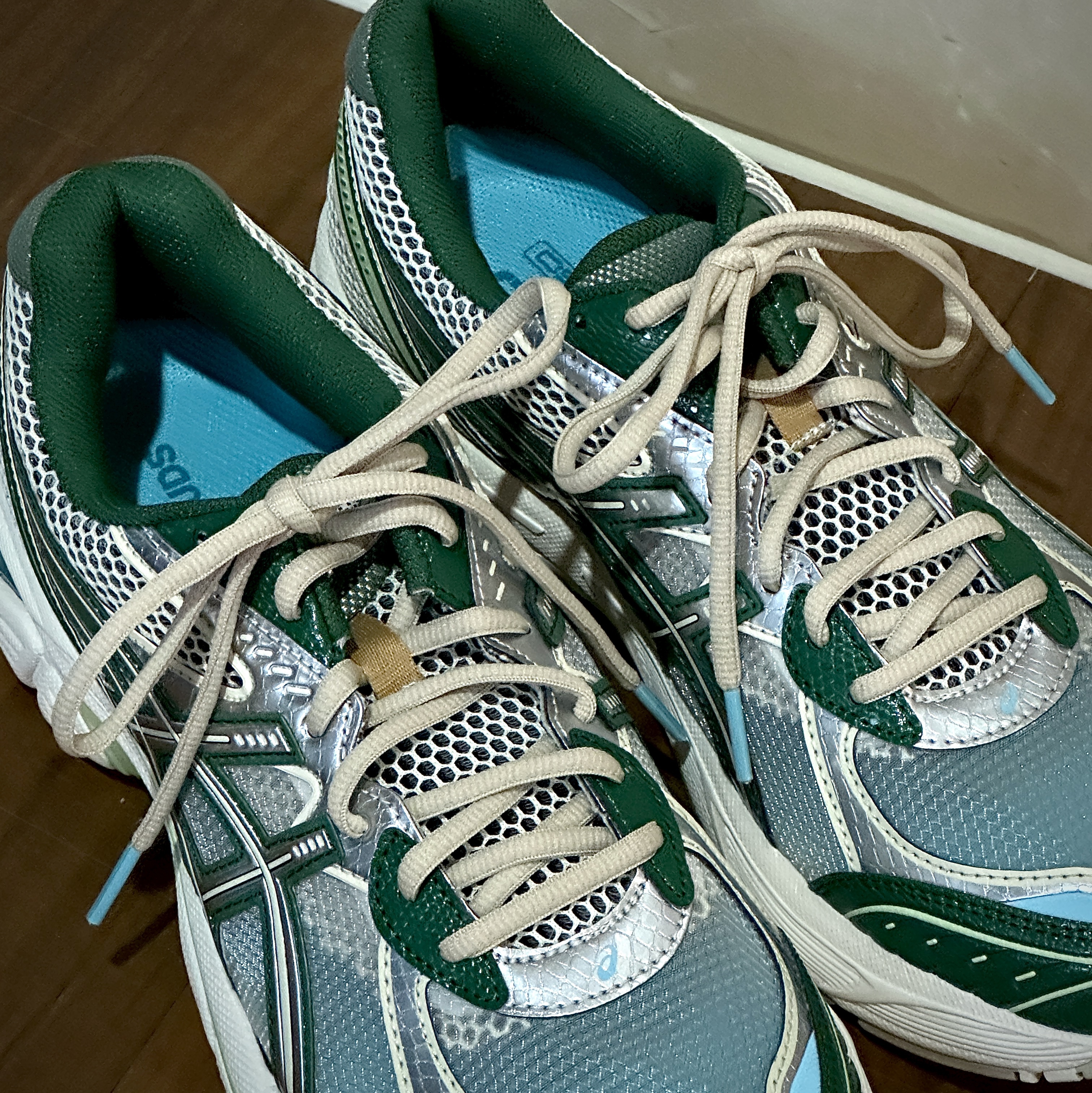 Asics x Above The Clouds GT-2160 Cream Shamrock Green 착용 스타일 - 2