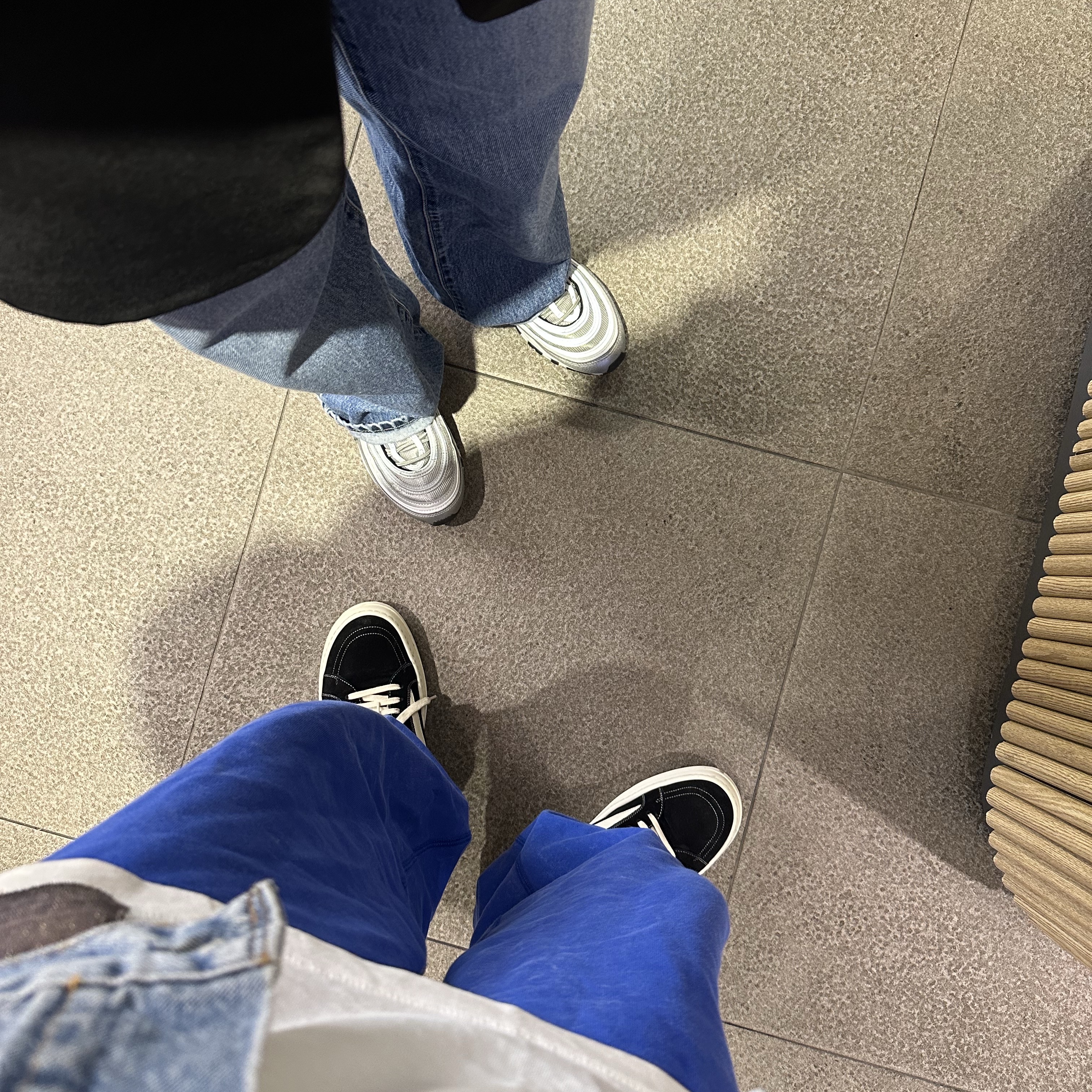 Rick Owens Suede Vintage Sneakers Black Milk White, (W) Nike Air Max 97 OG Silver Bullet 2022 착용 스타일 - 1