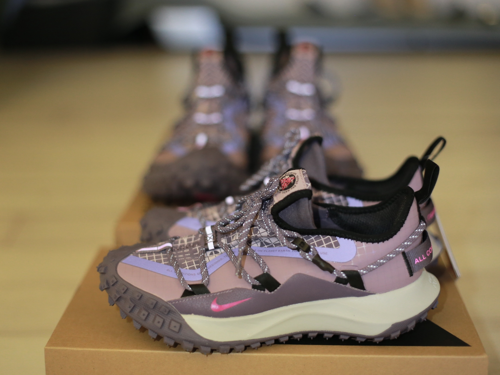 Nike ACG Mountain Fly Low Canyon Purple 착용 스타일 - 8