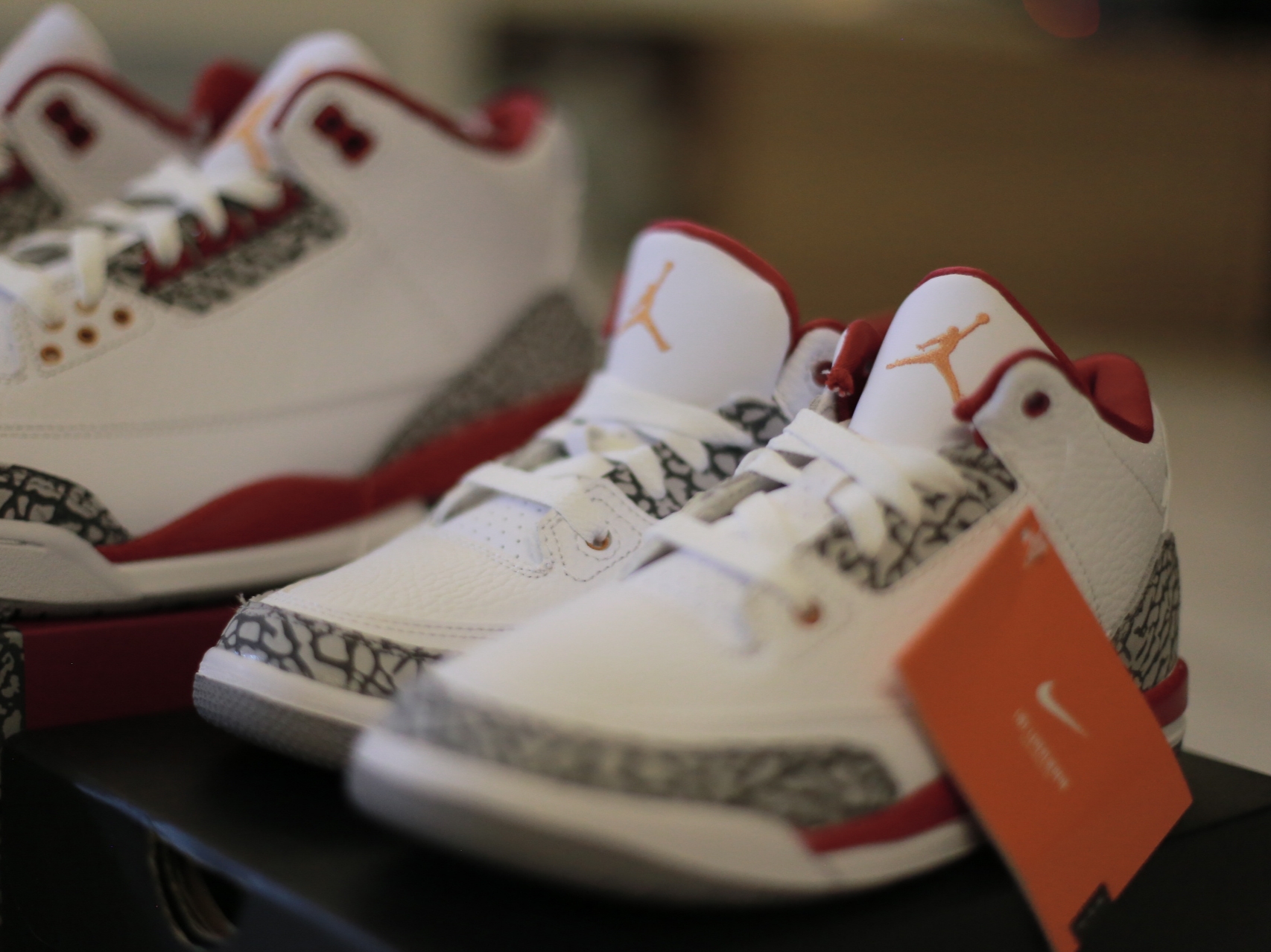 Jordan 3 Retro Cardinal Red, Jordan 3 Retro Hall of Fame 착용 스타일 - 2