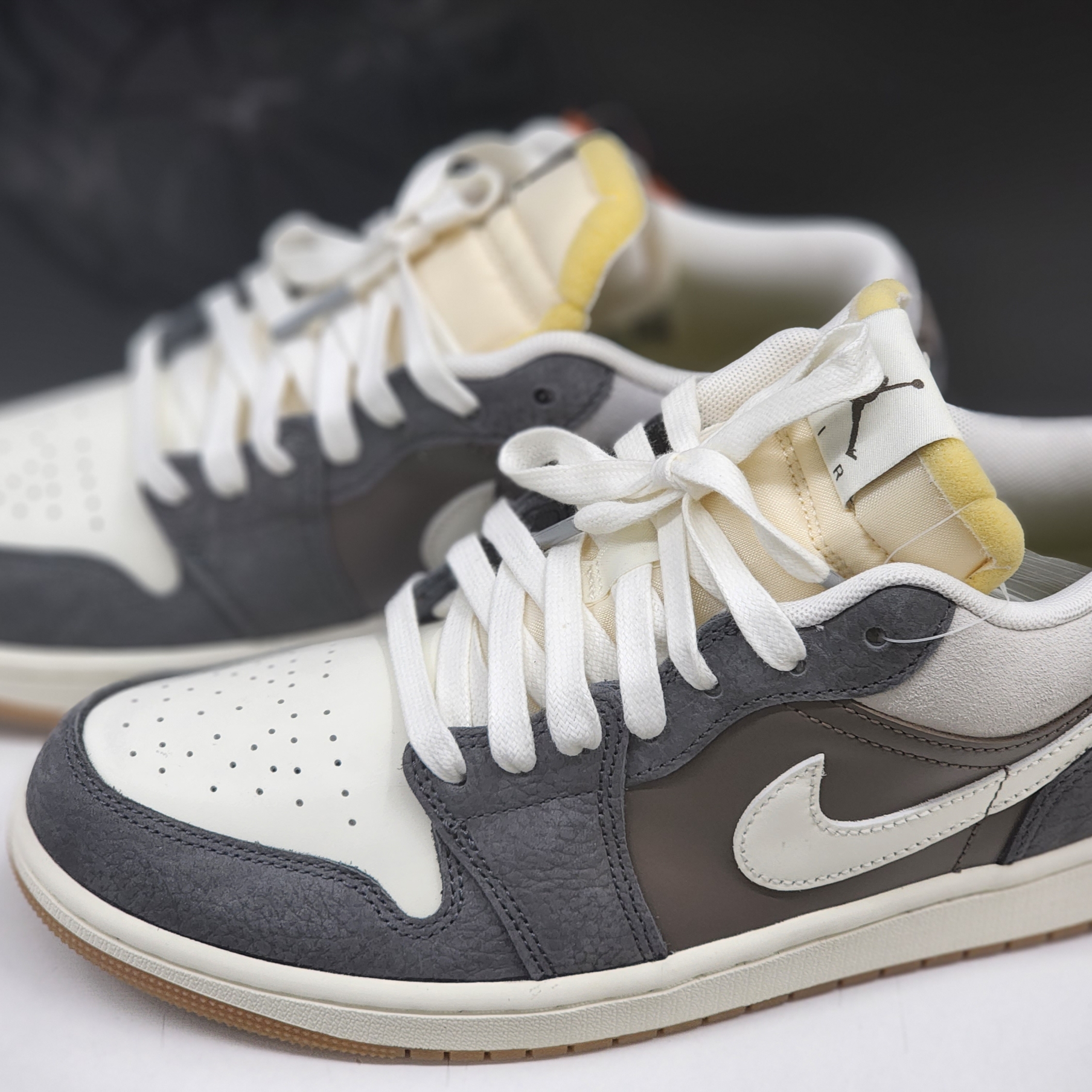 Jordan 1 Low Kkachi 착용 스타일 - 1