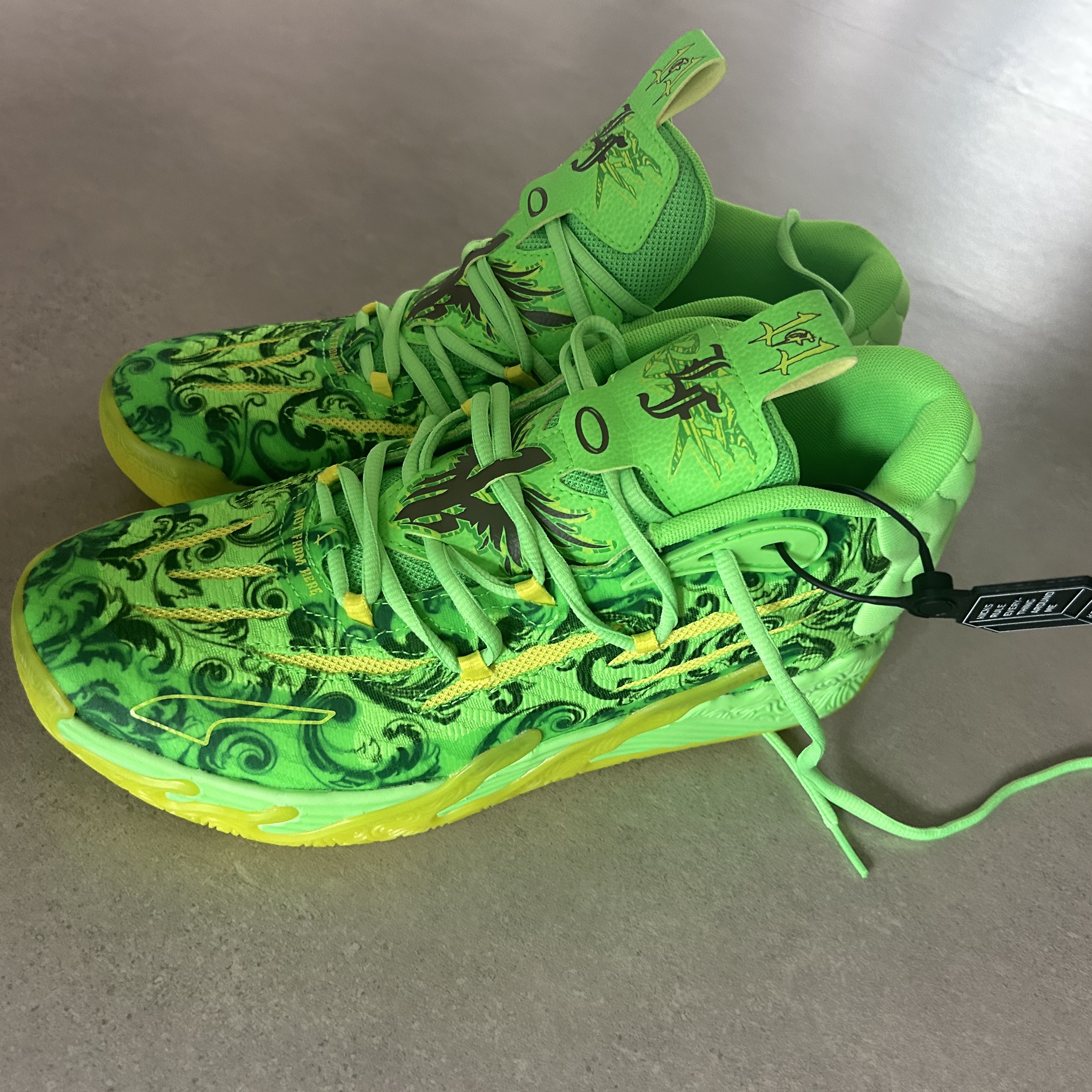 Puma MB.03 Lamelo Ball Fluro Green Fluro Yellow 착용 스타일 - 3