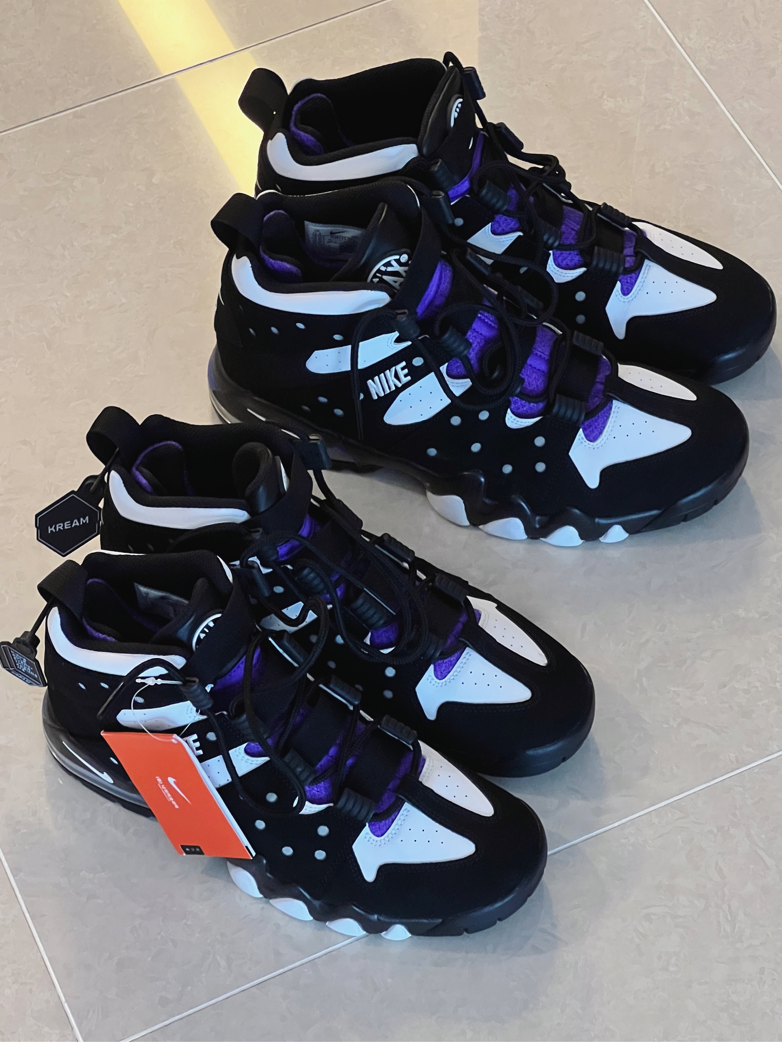 Nike Air Max 2 CB 94 Black and Pure Purple 착용 스타일