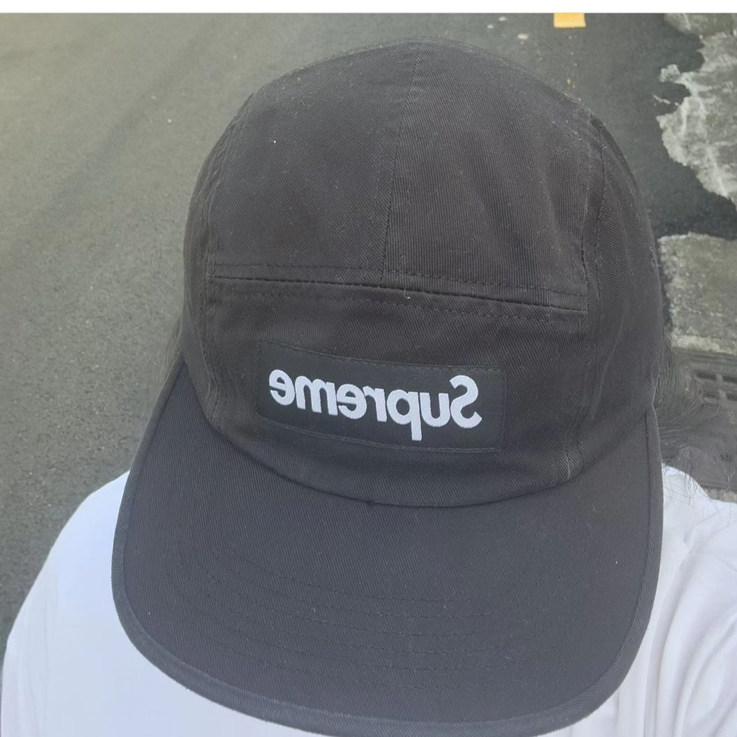 Supreme Washed Chino Twill Camp Cap Black 착용 스타일 - 1
