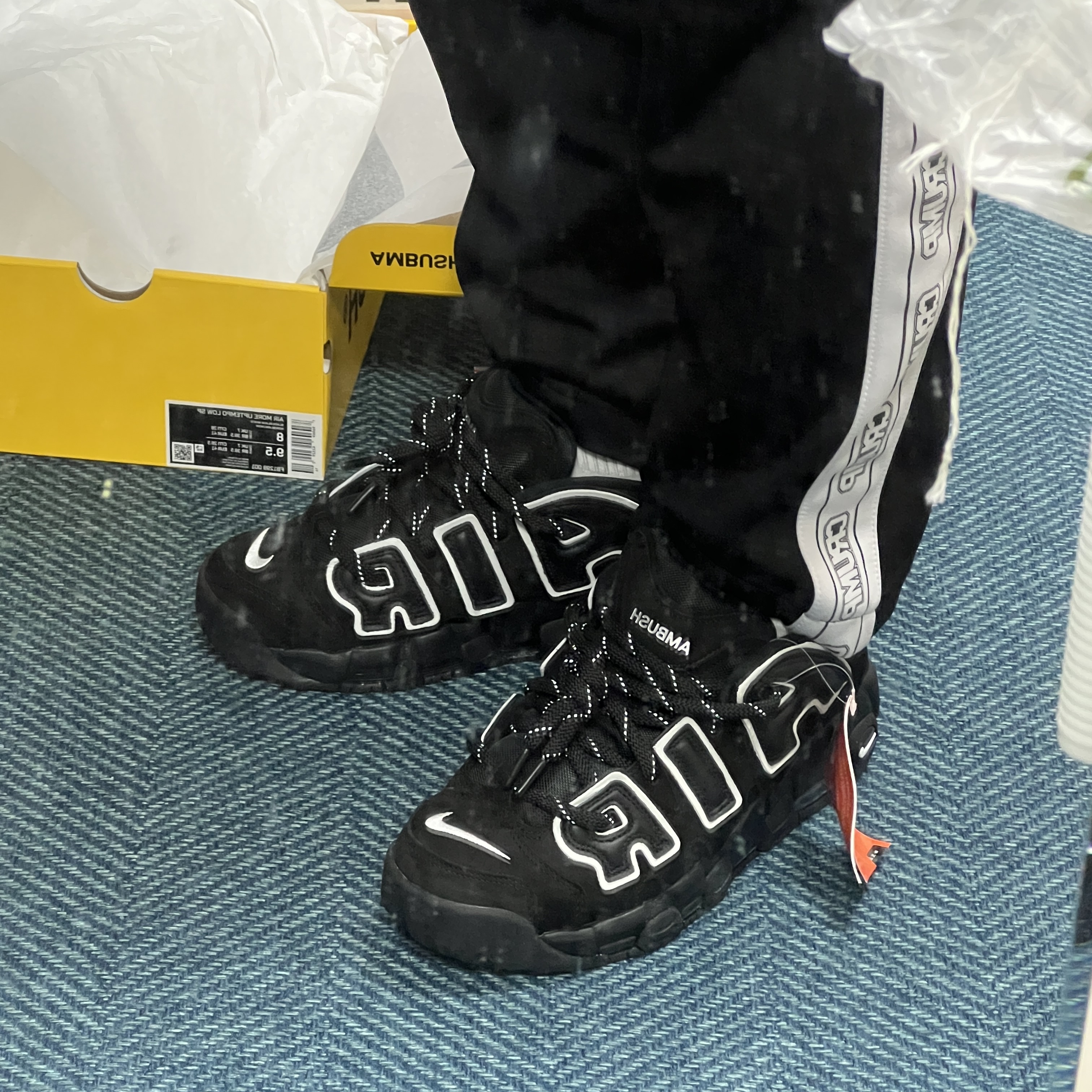 Nike x Ambush Air More Uptempo Low Black and White 착용 스타일