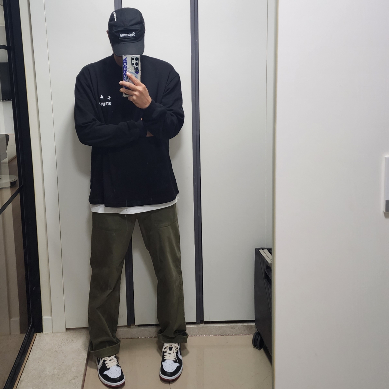 IAB Studio Long Sleeve Black - 23FW, Jordan 1 Retro Low OG Black Toe 착용 스타일 - 3