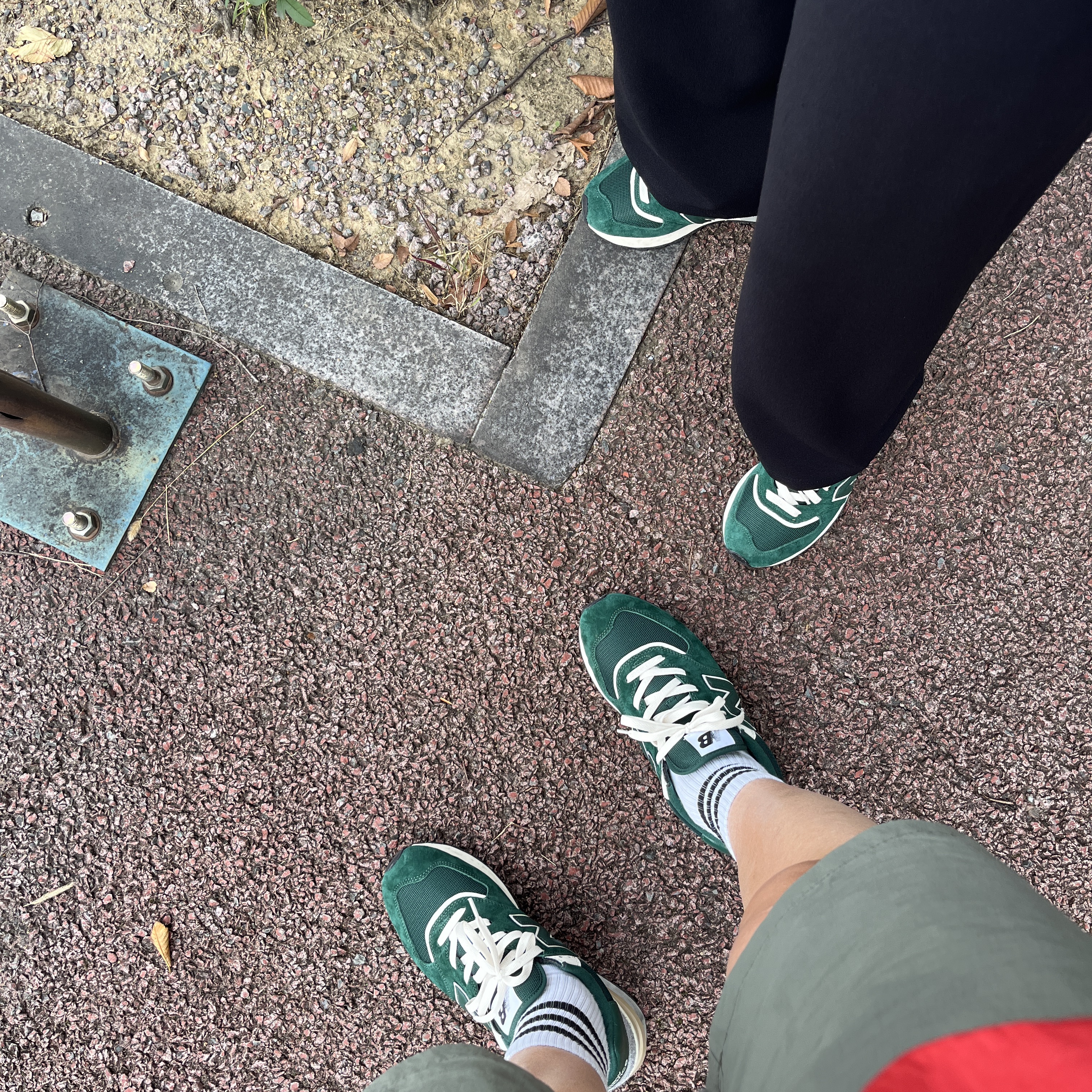 New Balance 574 Legacy Green 착용 스타일