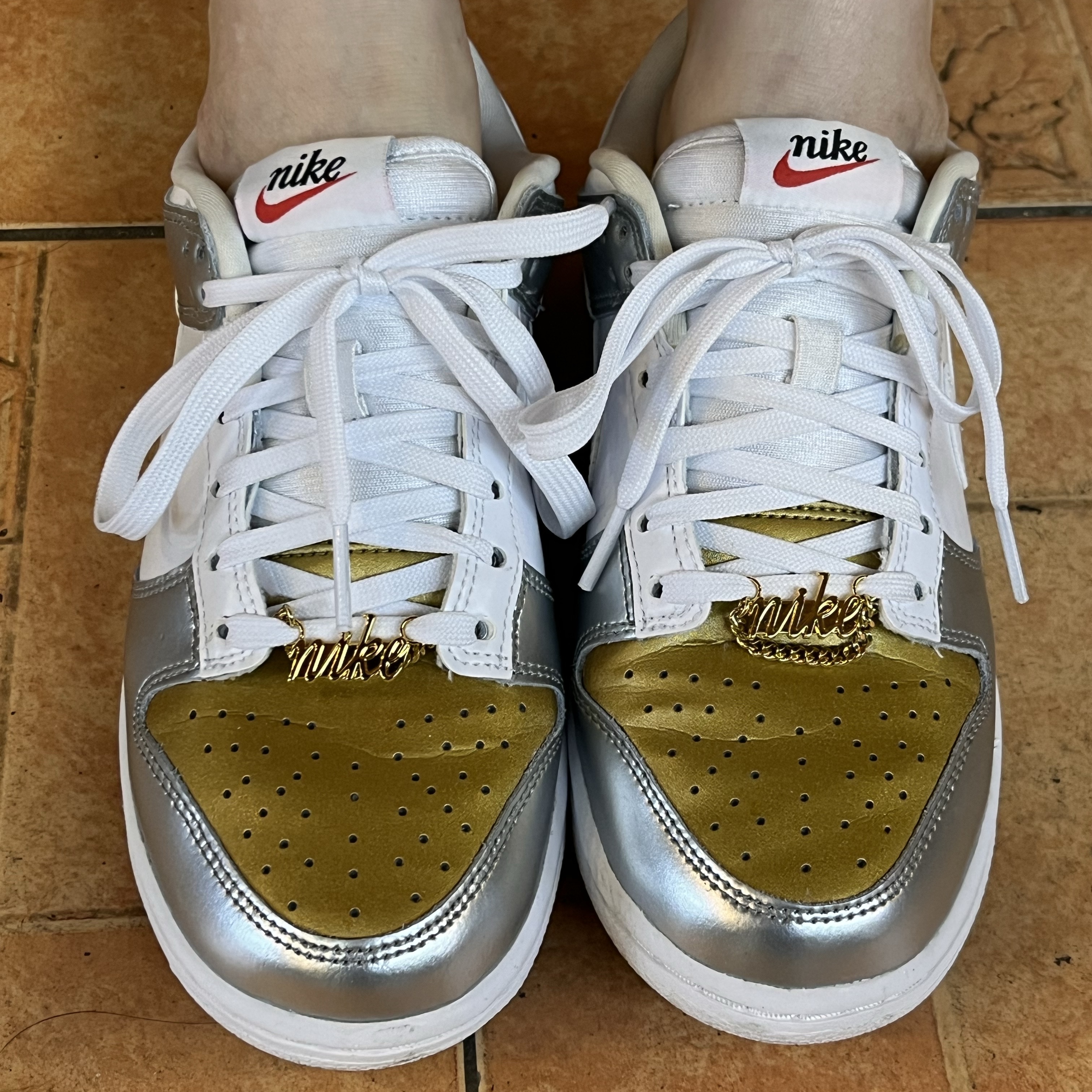 (W) Nike Dunk Low SE Heirloom 착용 스타일 - 2