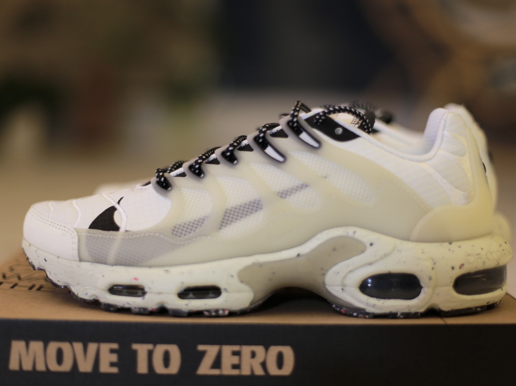Nike Air Max Terrascape Plus Sail and Sea Glass 착용 스타일 - 1