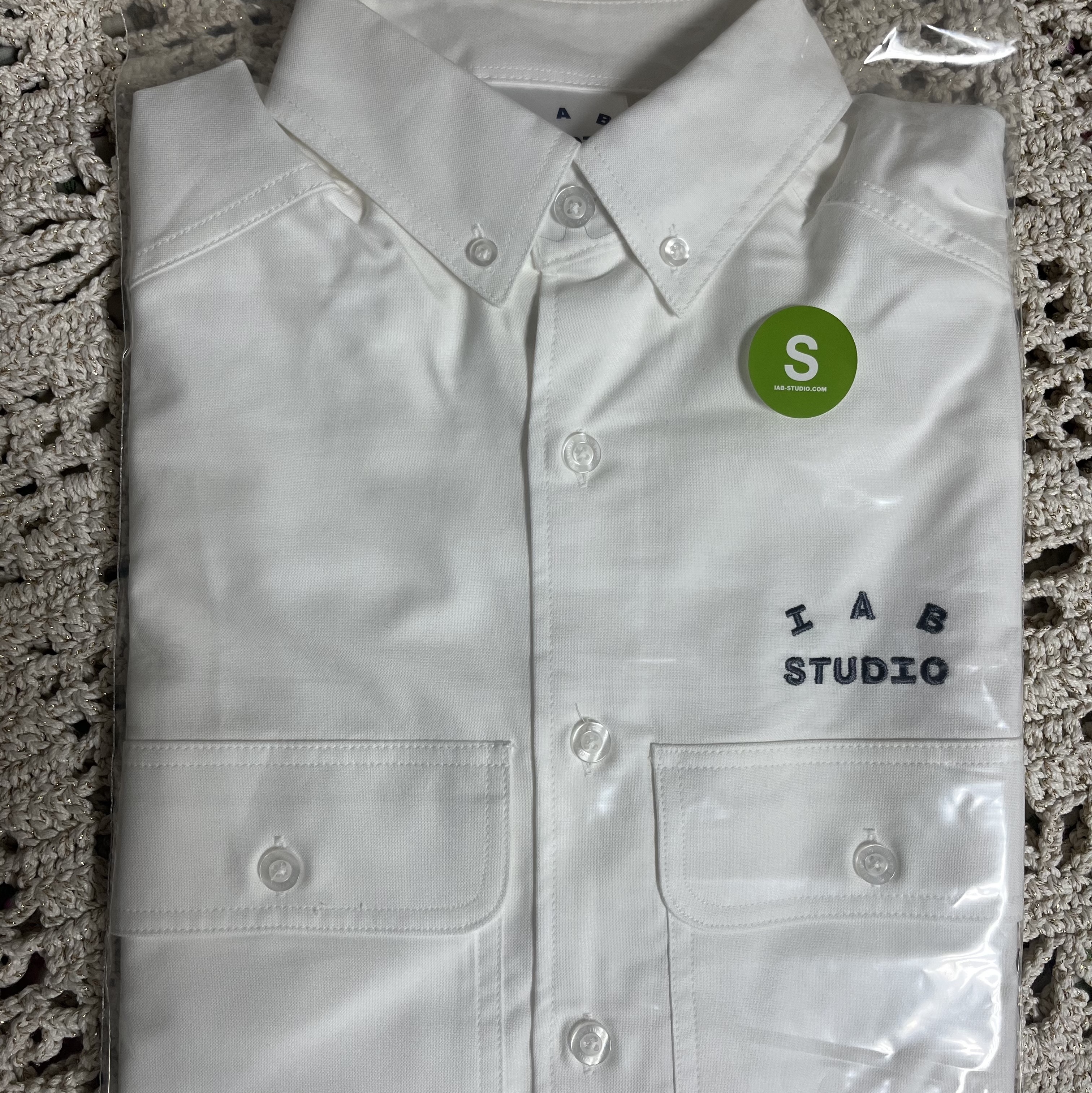 IAB Studio Work Shirt White - 23FW 착용 스타일