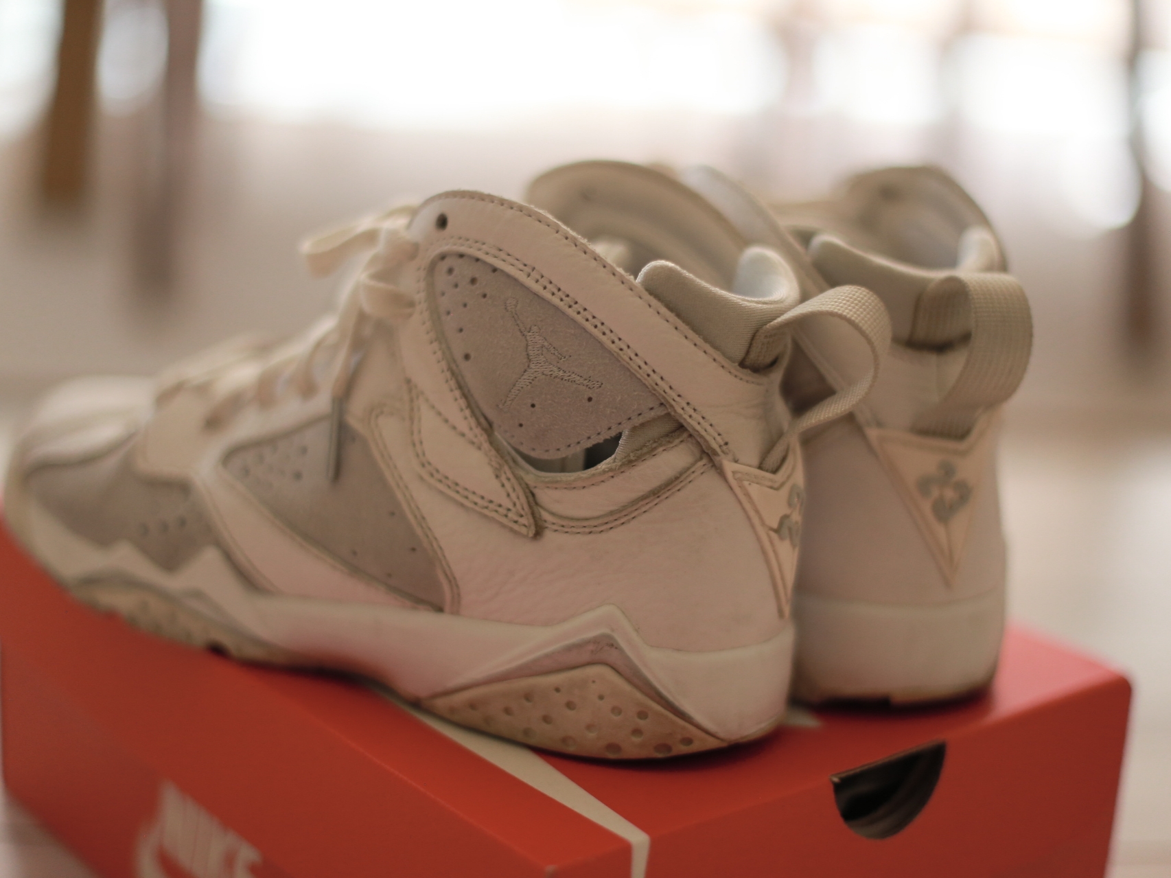 (GS) Jordan 7 Retro Pure Platinum 착용 스타일 - 4