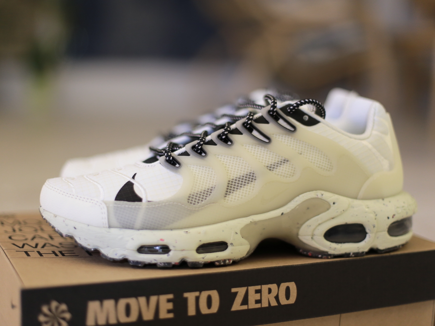 Nike Air Max Terrascape Plus Sail and Sea Glass 착용 스타일 - 2
