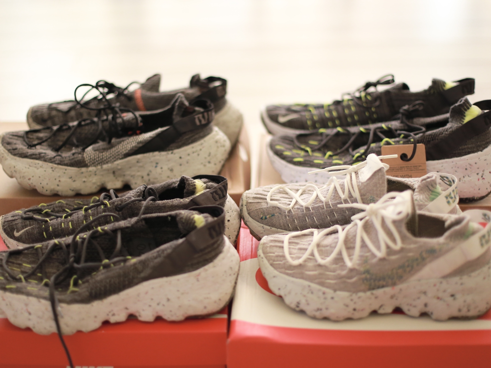 (W) Nike Space Hippie 04 Mean Green, Nike Space Hippie 04 Black Volt 착용 스타일 - 2