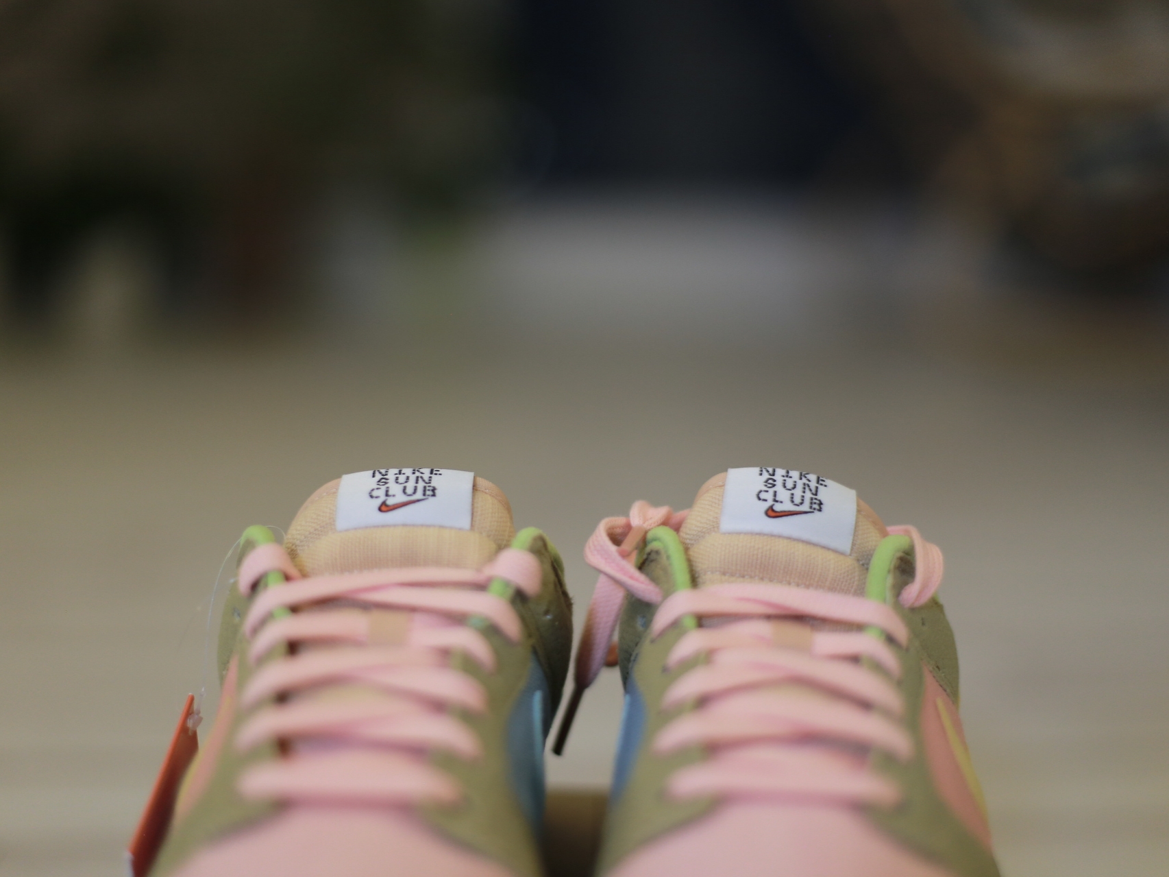 Nike Dunk Low Retro SE Next Nature Sun Club Arctic Orange 착용 스타일 - 7