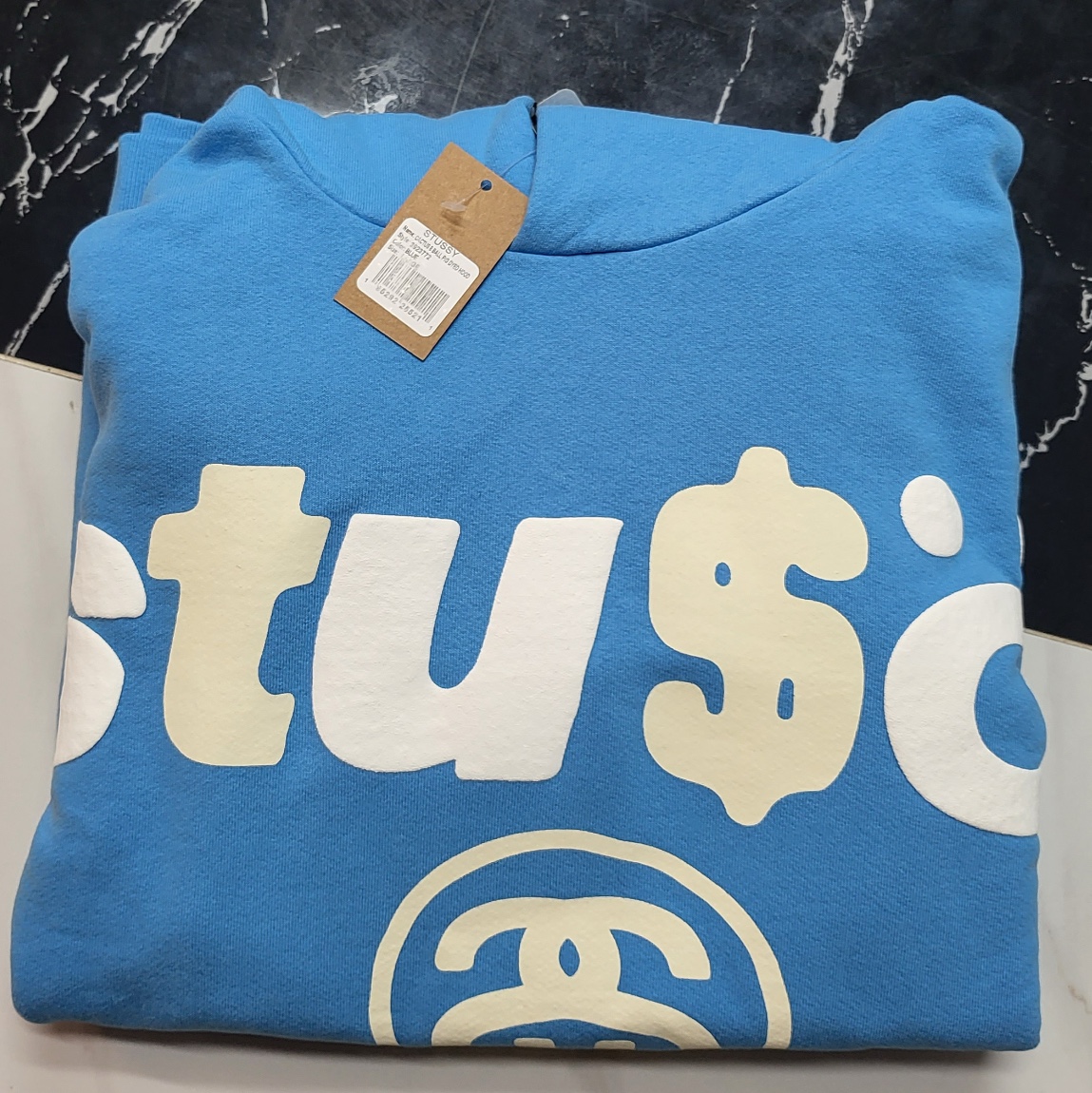 Stussy x Cactus Plant Flea Market 8 Ball Pigment Dyed Hoodie Blue 착용 스타일