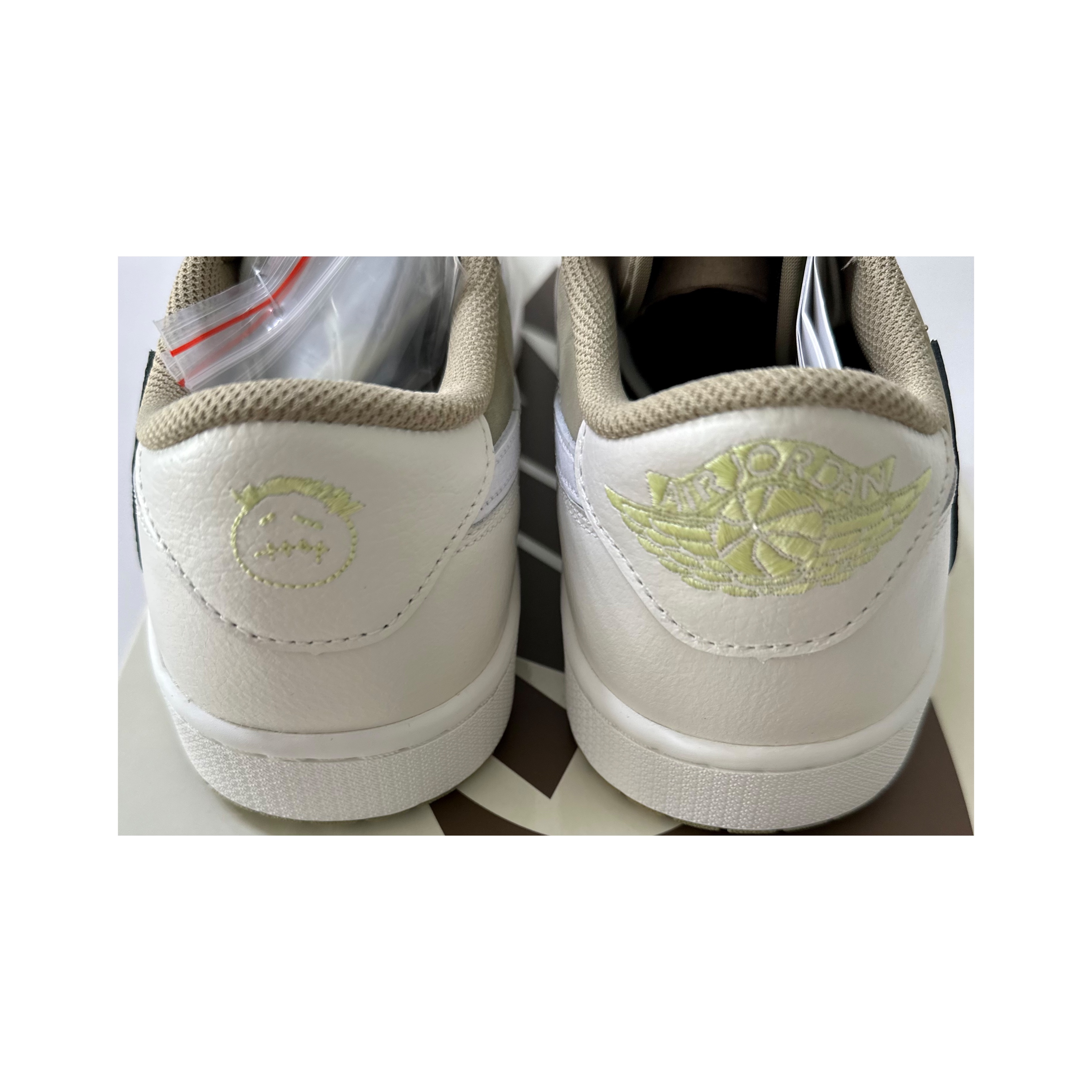 Jordan 1 x Travis Scott Retro Low Golf NRG Neutral Olive 착용 스타일 - 3
