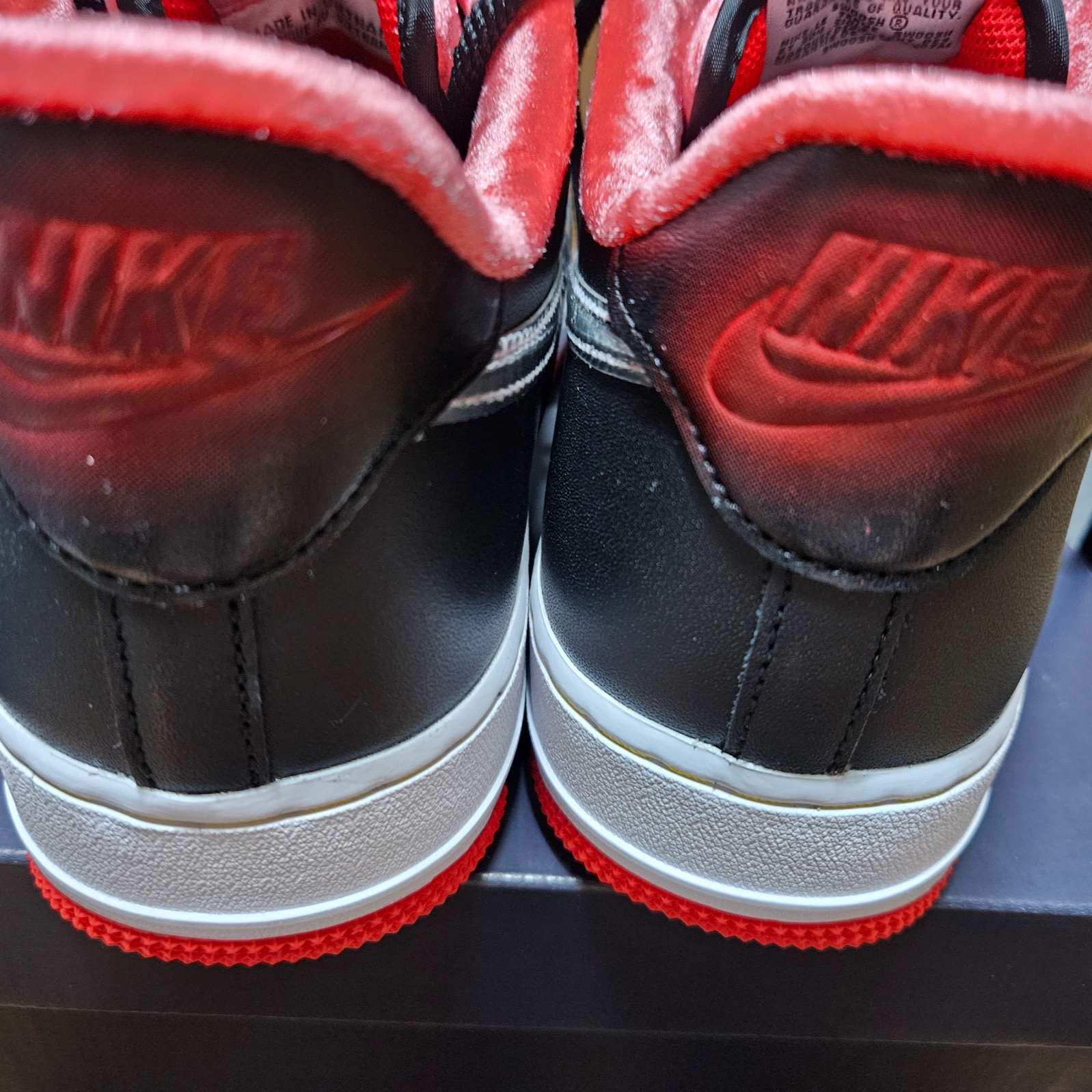 Nike Air Force 1 Low Premium Houston 착용 스타일 - 3