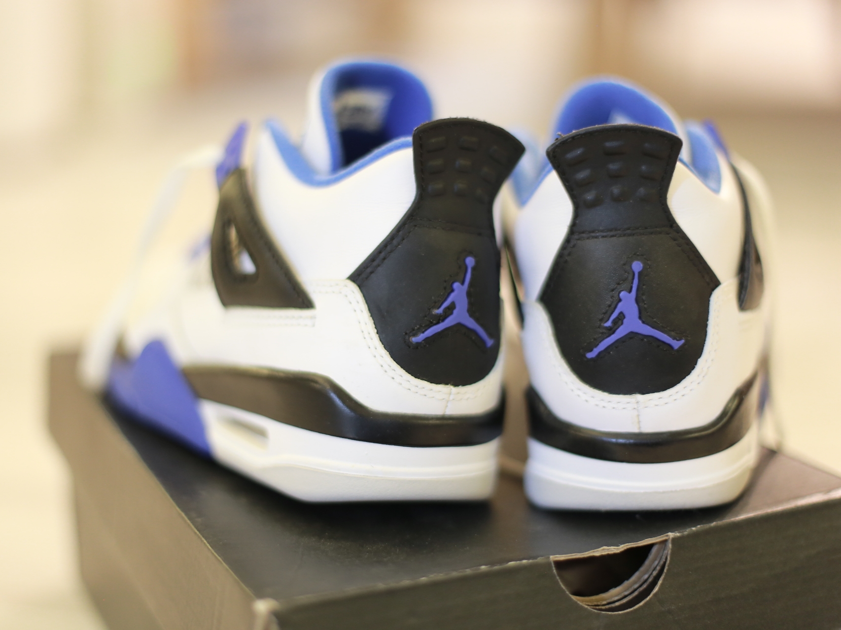 (GS) Jordan 4 Retro Motorsports 2017 착용 스타일 - 3