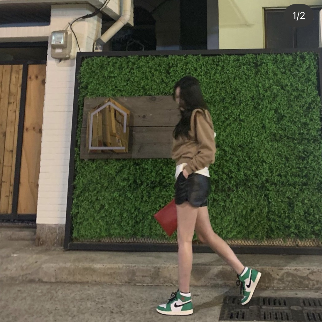 (W) Jordan 1 Retro High OG Lucky Green 착용 스타일 - 1