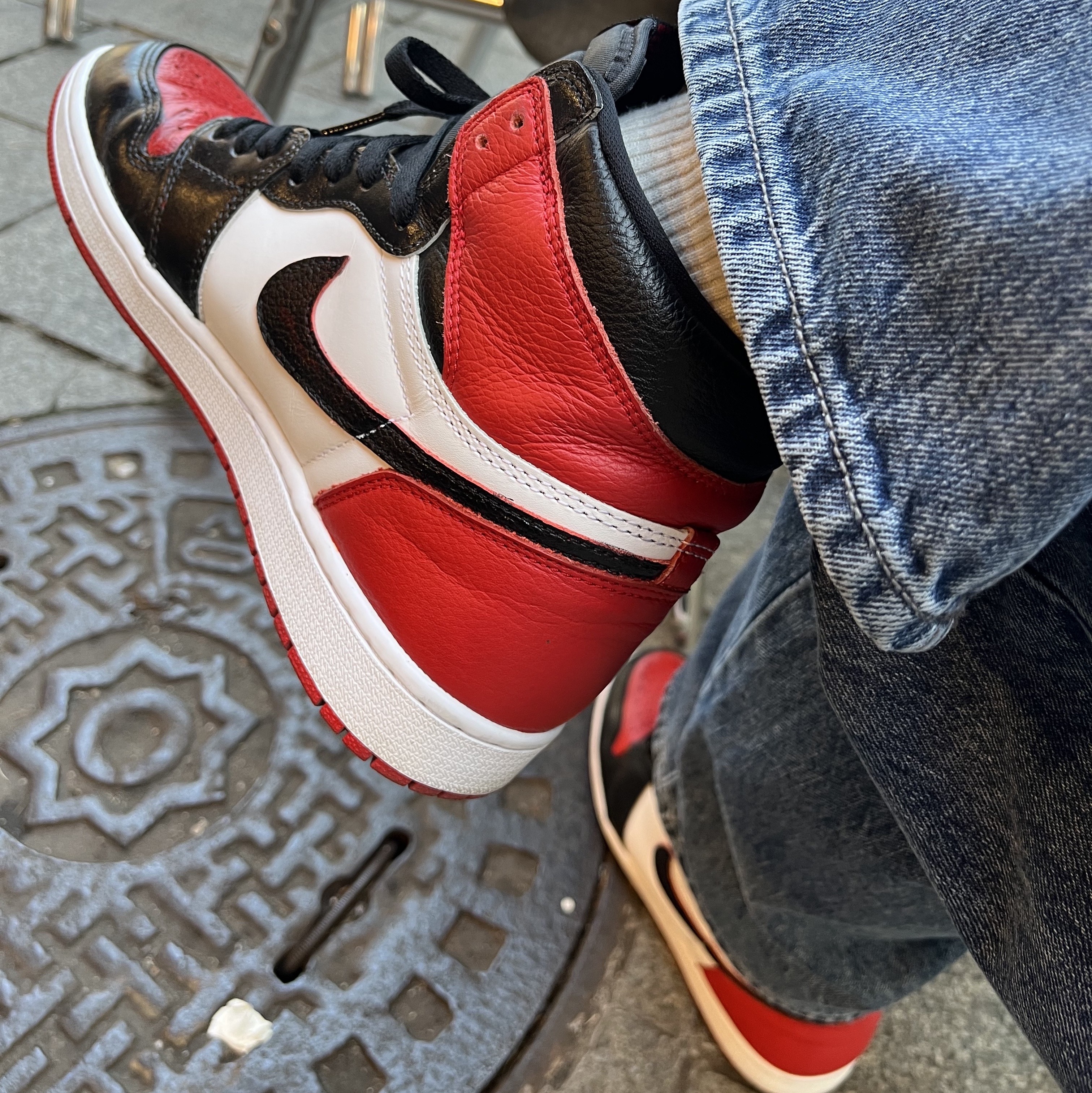 Jordan 1 Retro High OG Heritage, Jordan 1 Retro High OG Bred Toe 착용 스타일