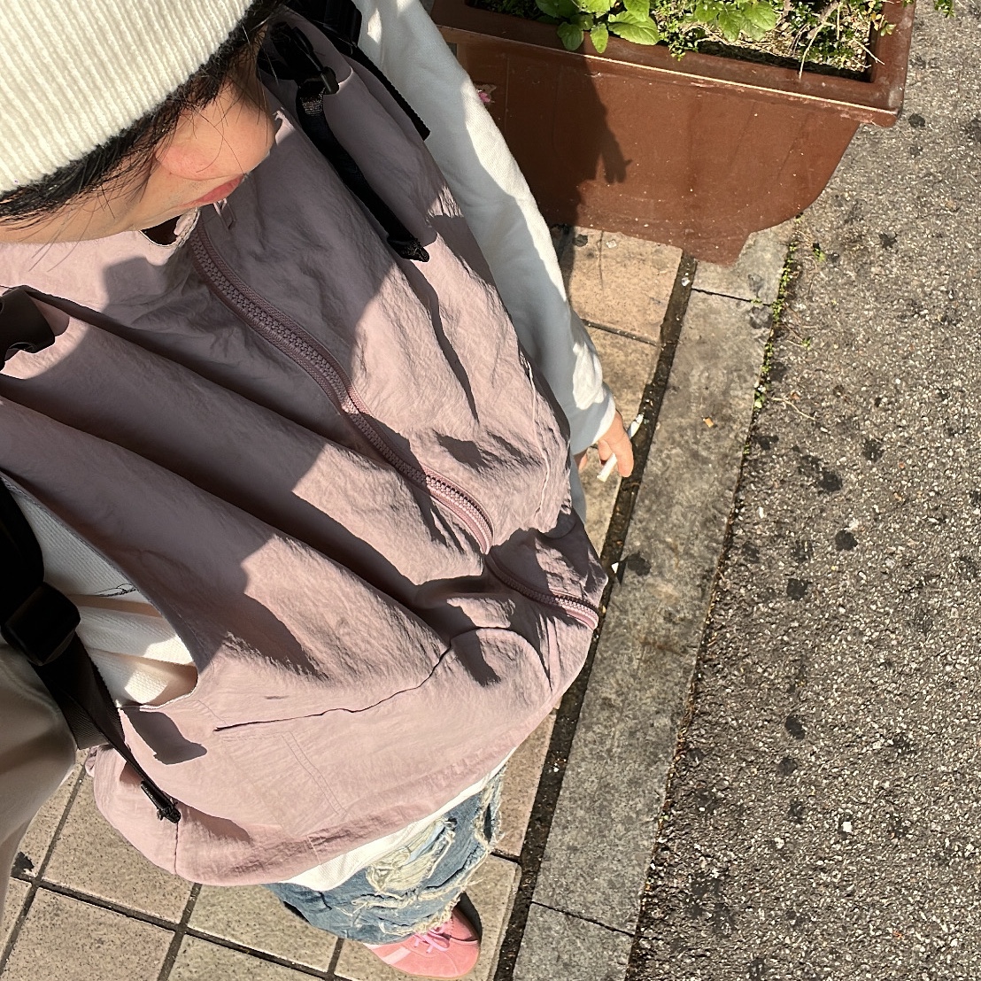 Adidas Bermuda Glow Pink, Matin Kim String Utility Backpack Purple 착용 스타일