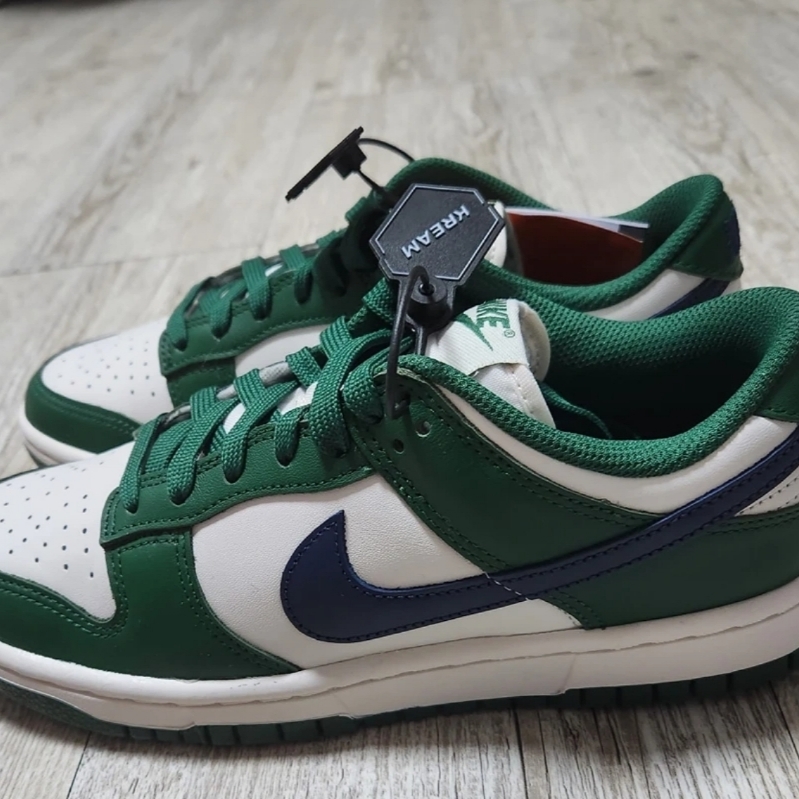 (W) Nike Dunk Low Gorge Green 착용 스타일