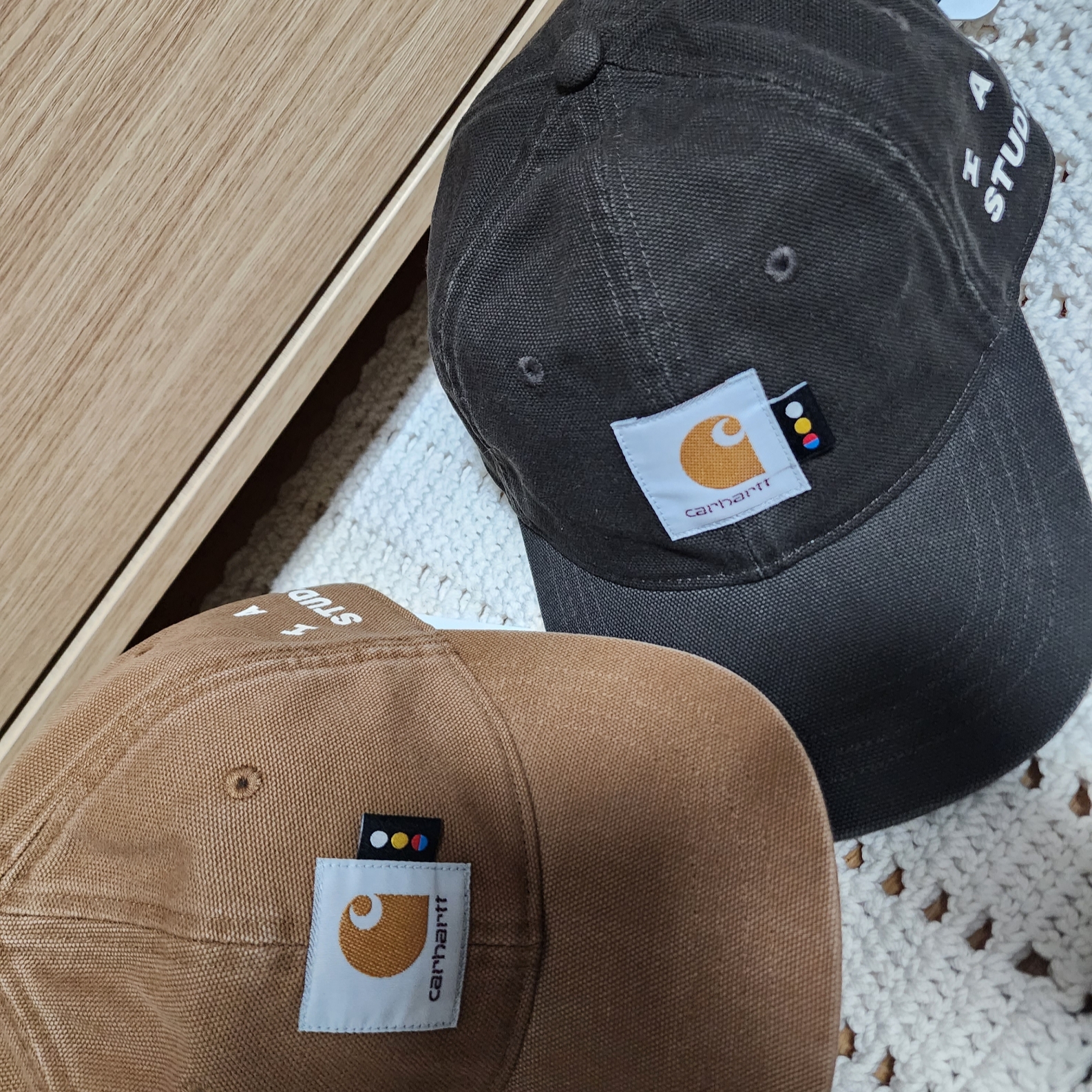 Carhartt WIP x IAB Studio Canvas 6-Panel Cap Tobacco, Carhartt WIP x IAB Studio Canvas 6-Panel Cap Hamilton Brown 착용 스타일