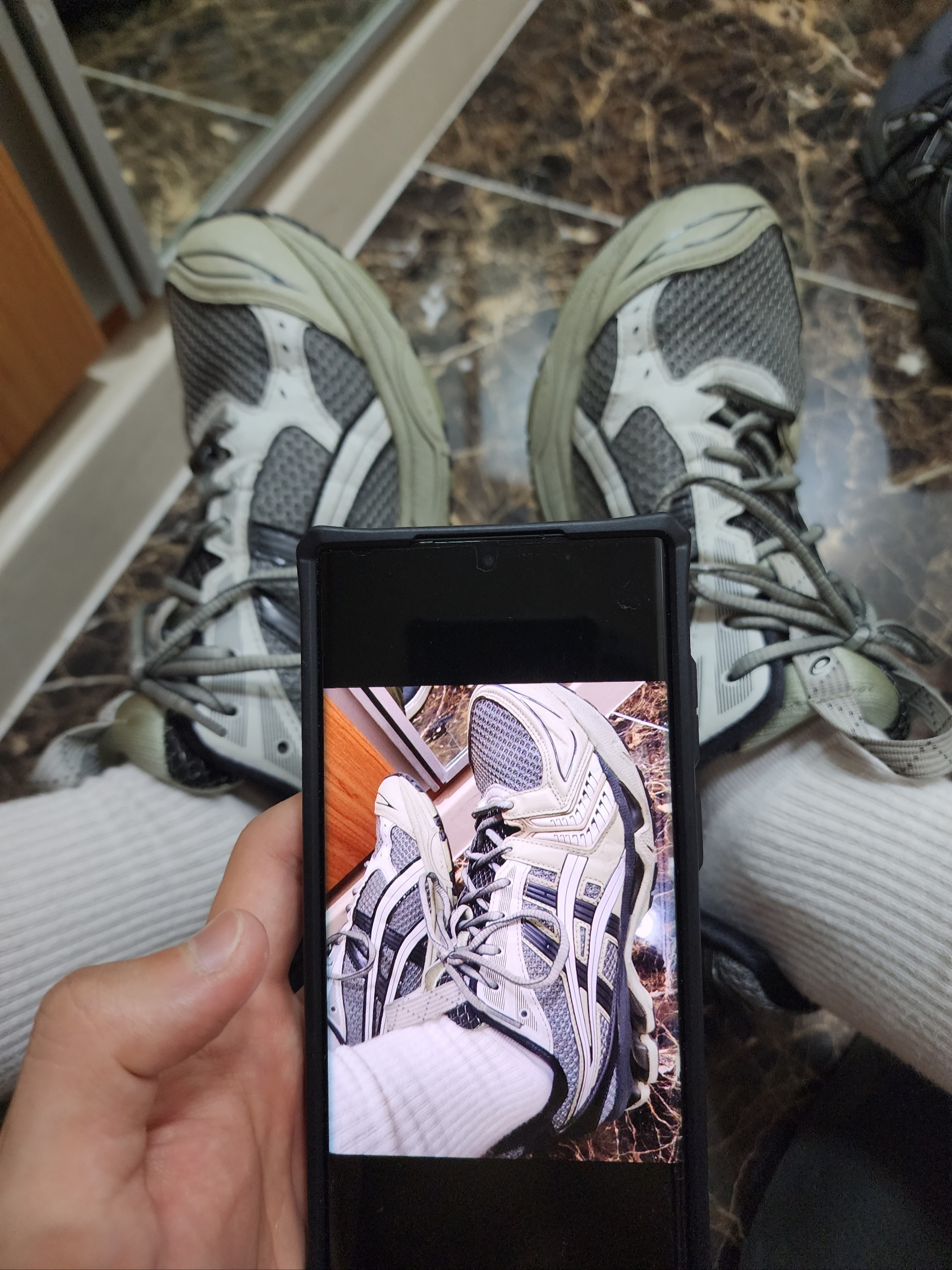 Asics UB1-S Gel-Kayano 14 Piedmont Grey 착용 스타일