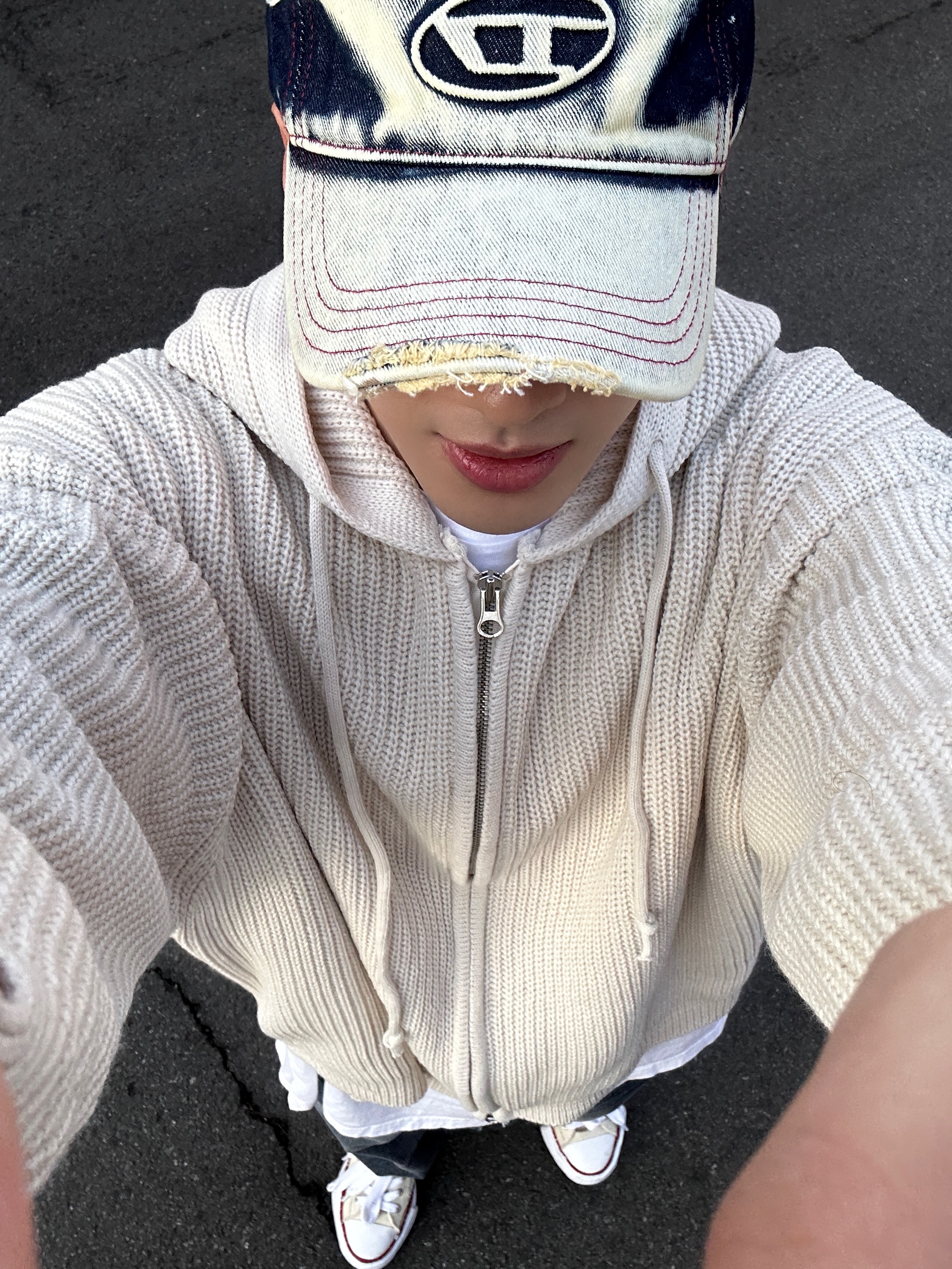 Diesel C-Seymon Treated Denim Baseball Cap Blue White 착용 스타일 - 2