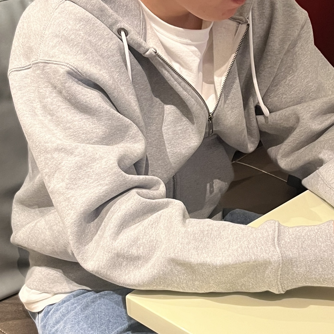 Nike NRG Solo Swoosh Full Zip Hoodie Dark Grey Heather - Asia, Stussy ITP Flower T-Shirt White 착용 스타일 - 2