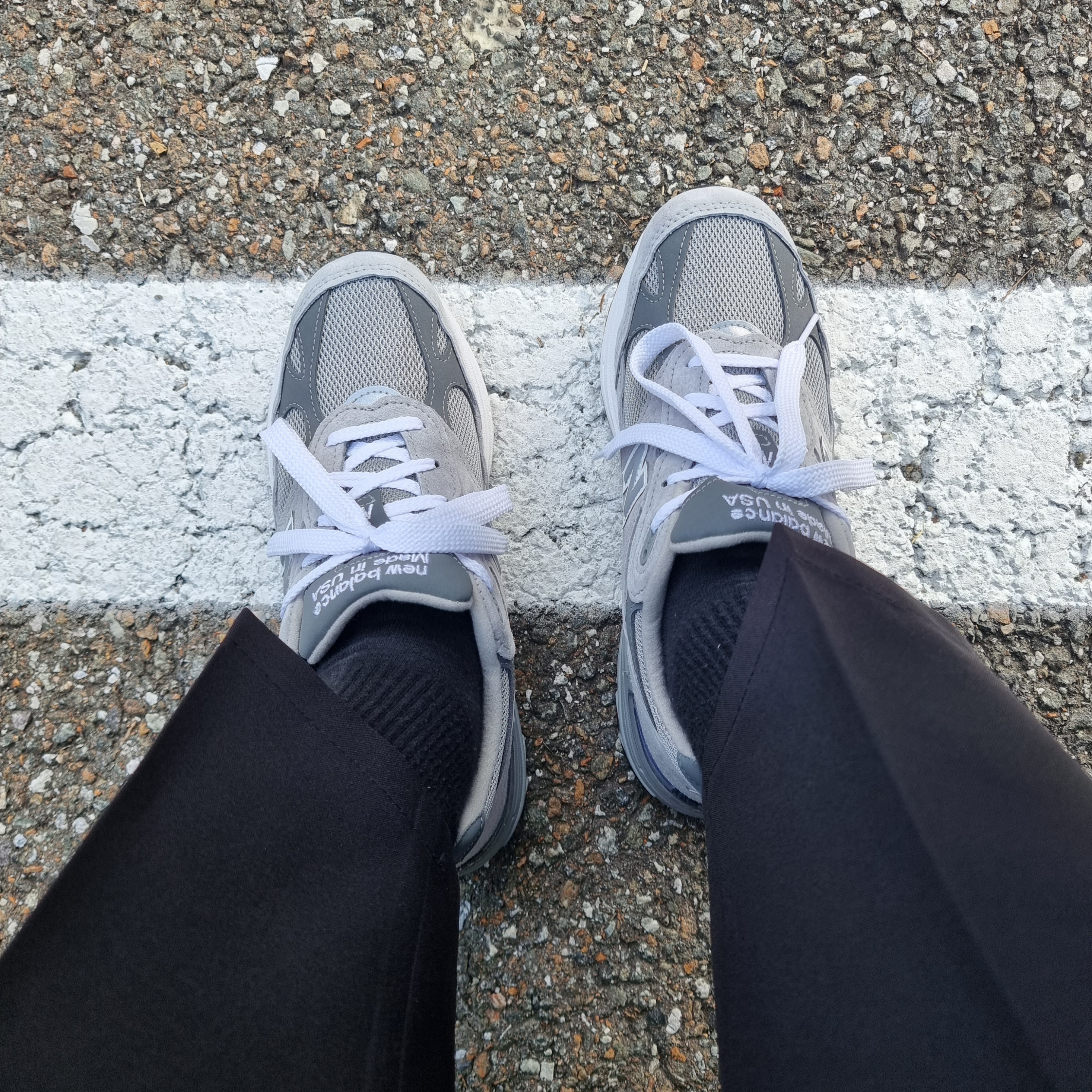 (W) New Balance 993 Made in USA Grey - B Standard 착용 스타일