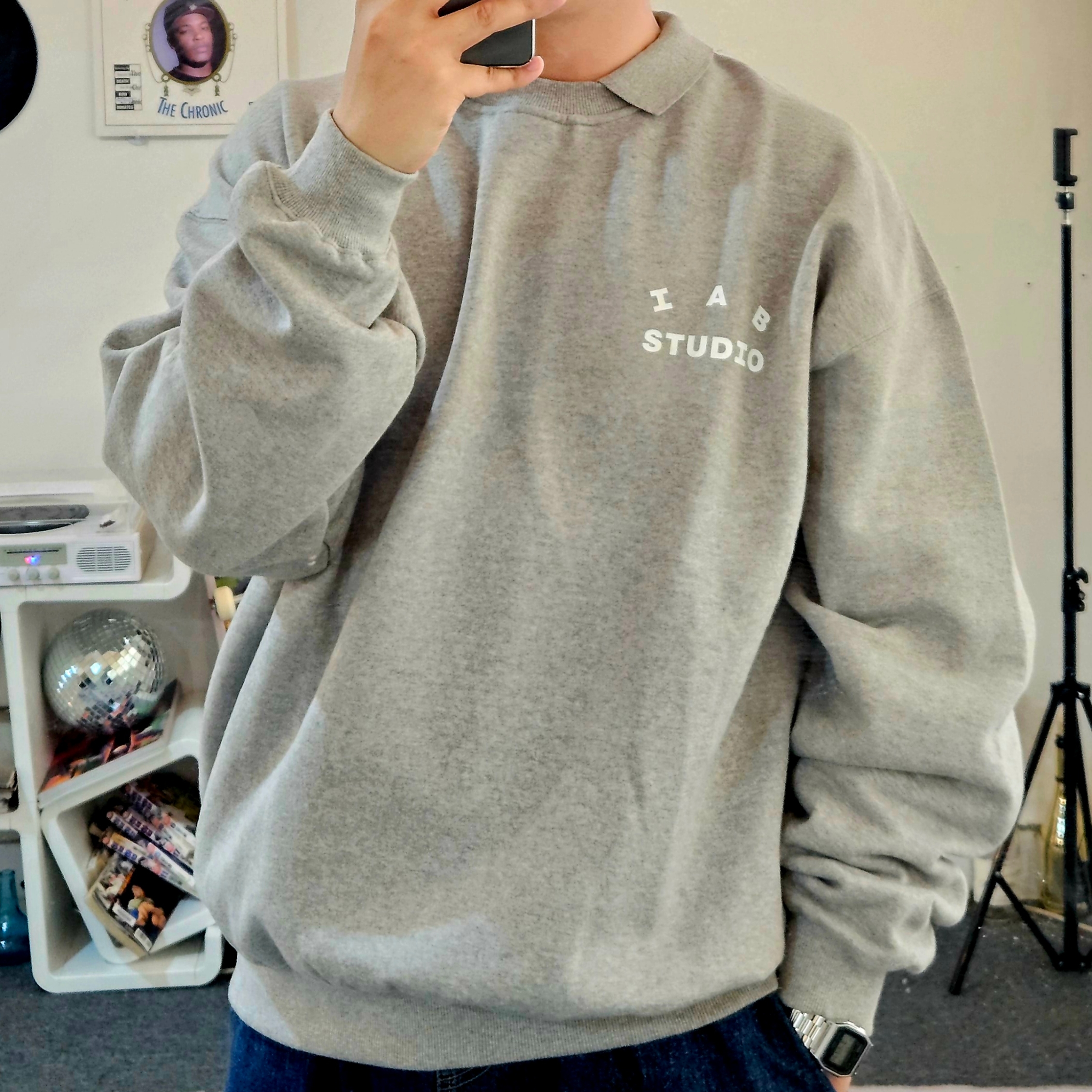 IAB Studio Rugby Sweatshirt Gray - 23FW, Nike Air Force 1 '07 Low White 착용 스타일 - 1