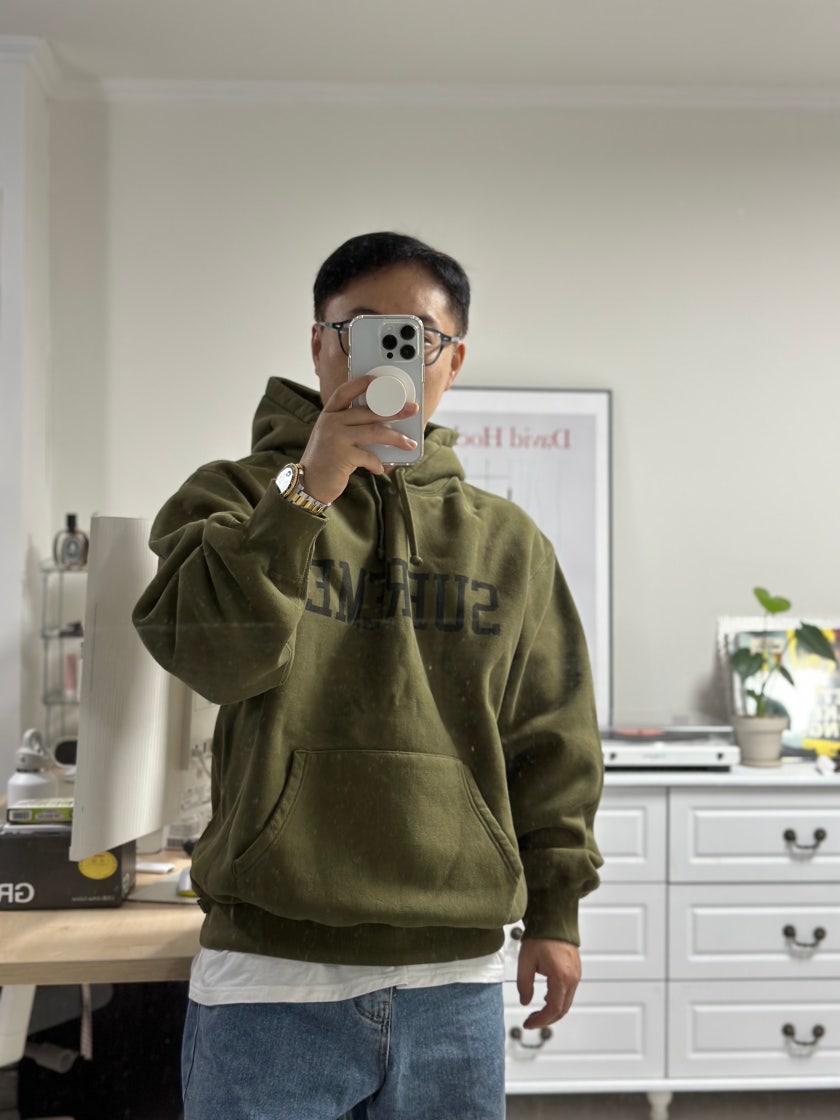 supreme varsity M | KREAM