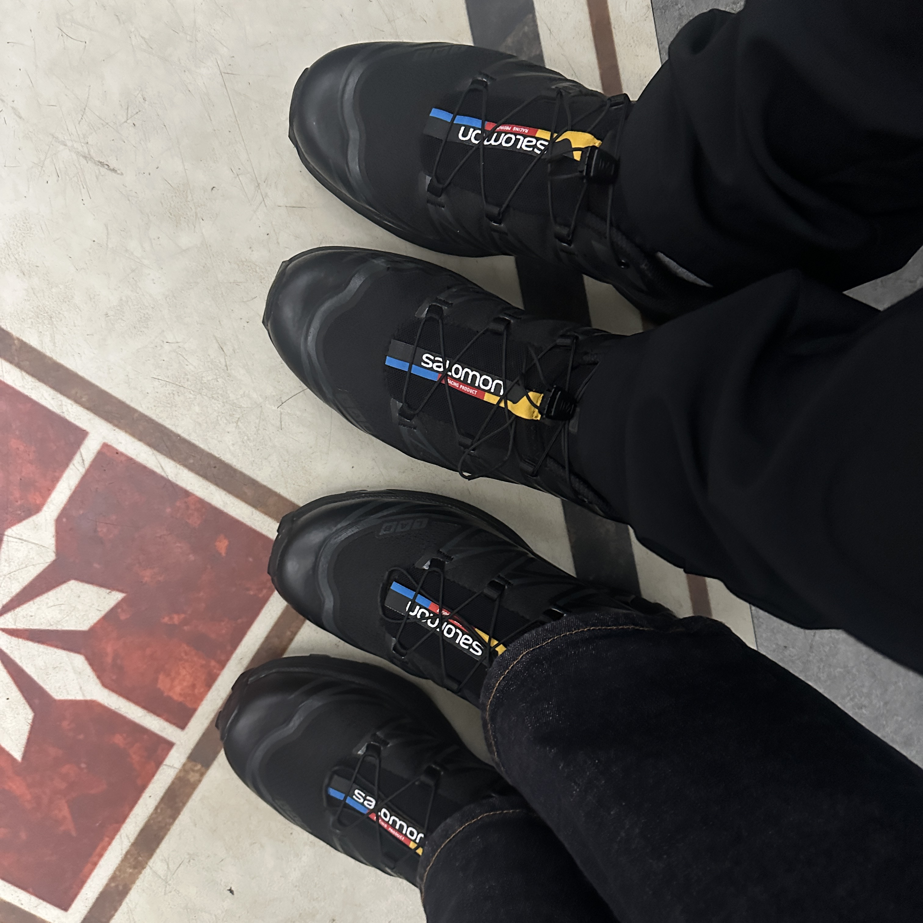 Salomon XT-6 ADV Black 착용 스타일