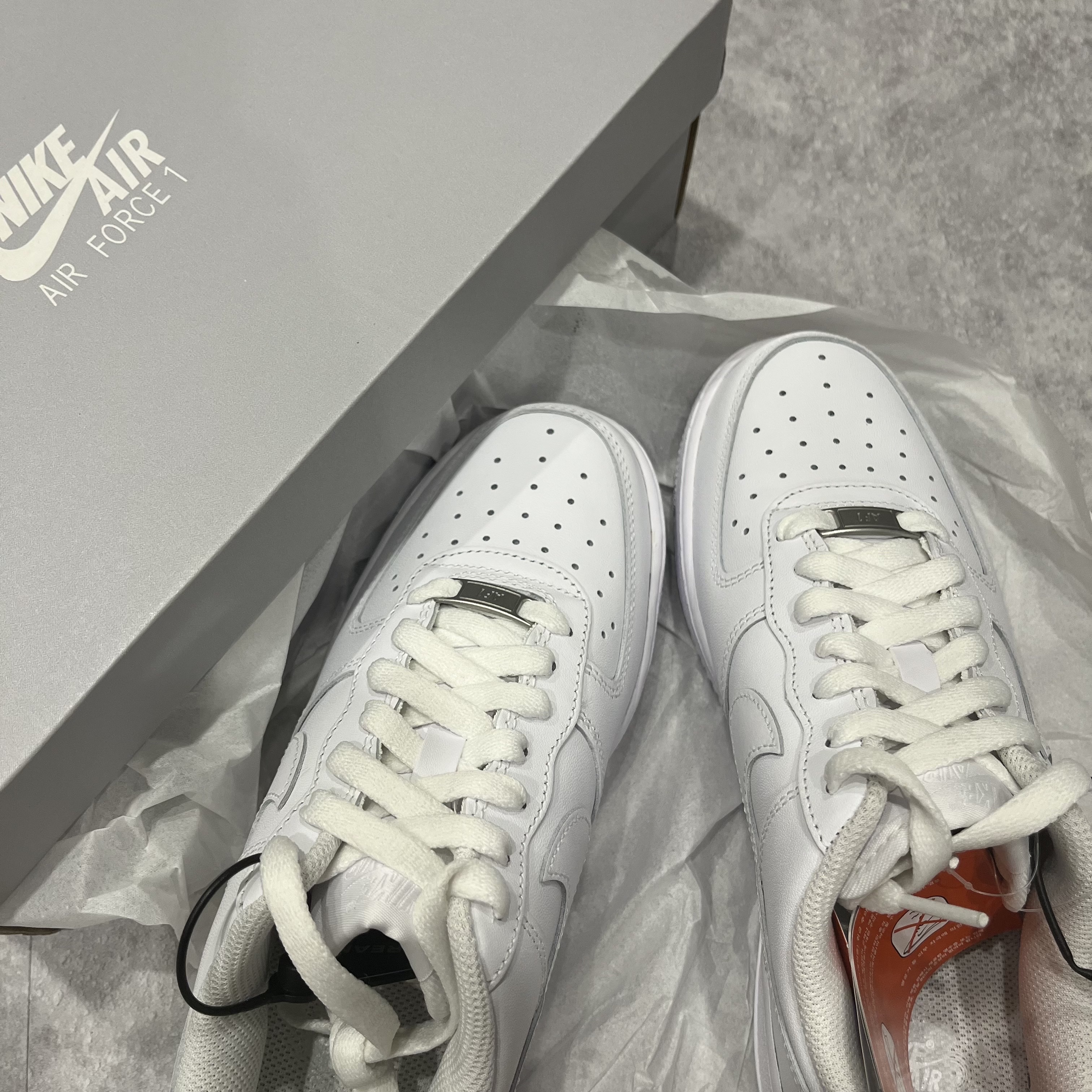 (W) Nike Air Force 1 '07 Low White 착용 스타일
