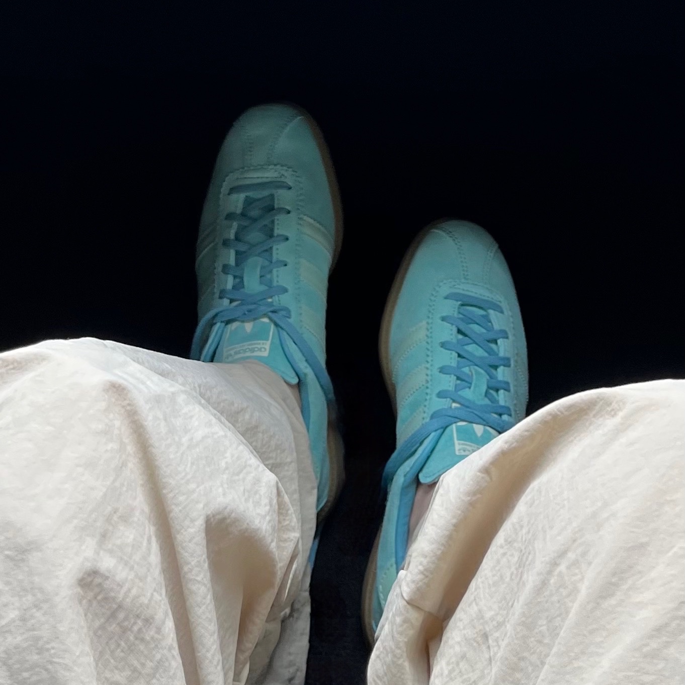 Adidas Bermuda Easy Mint 착용 스타일