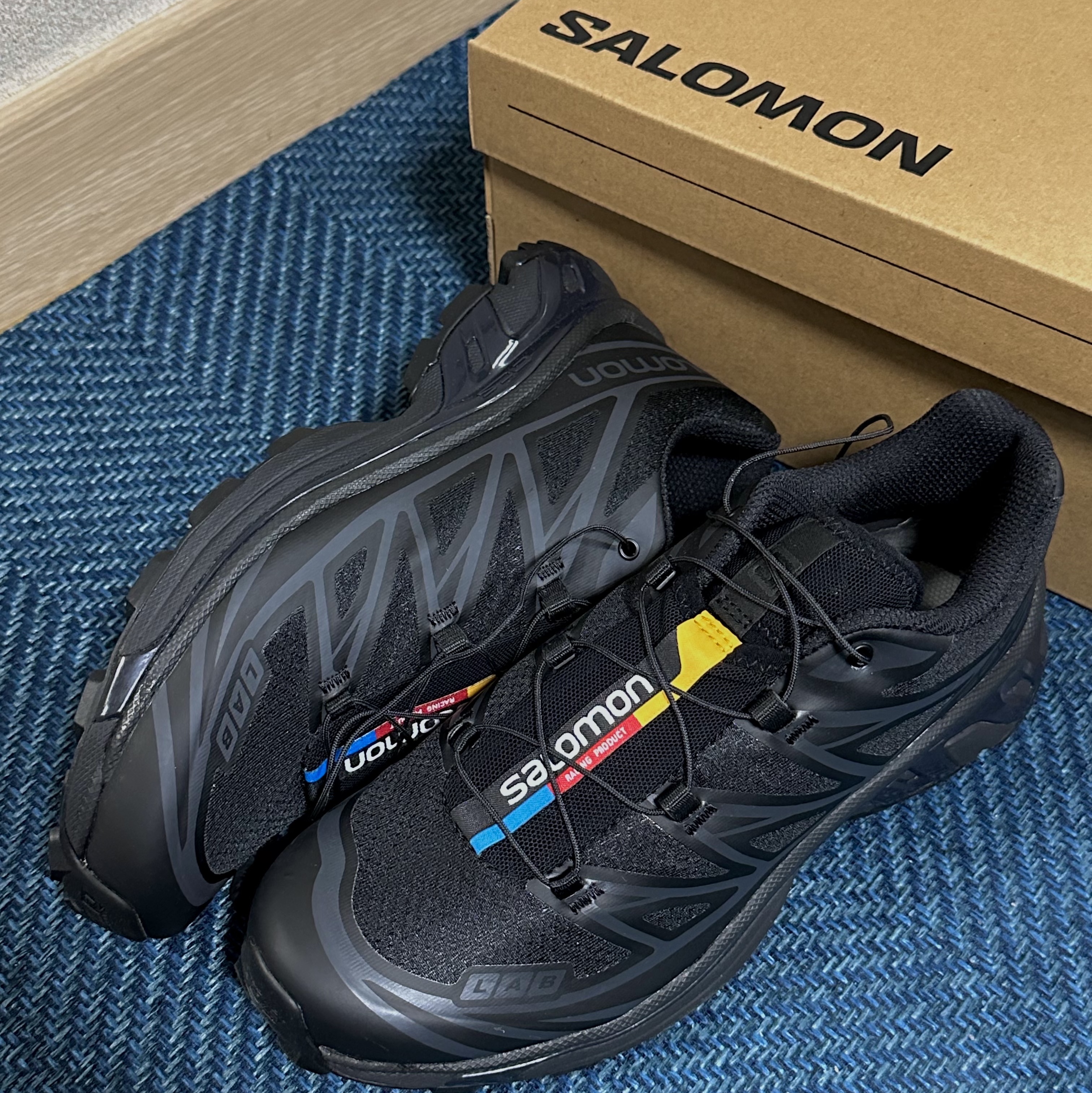 Salomon XT-6 ADV Black 착용 스타일