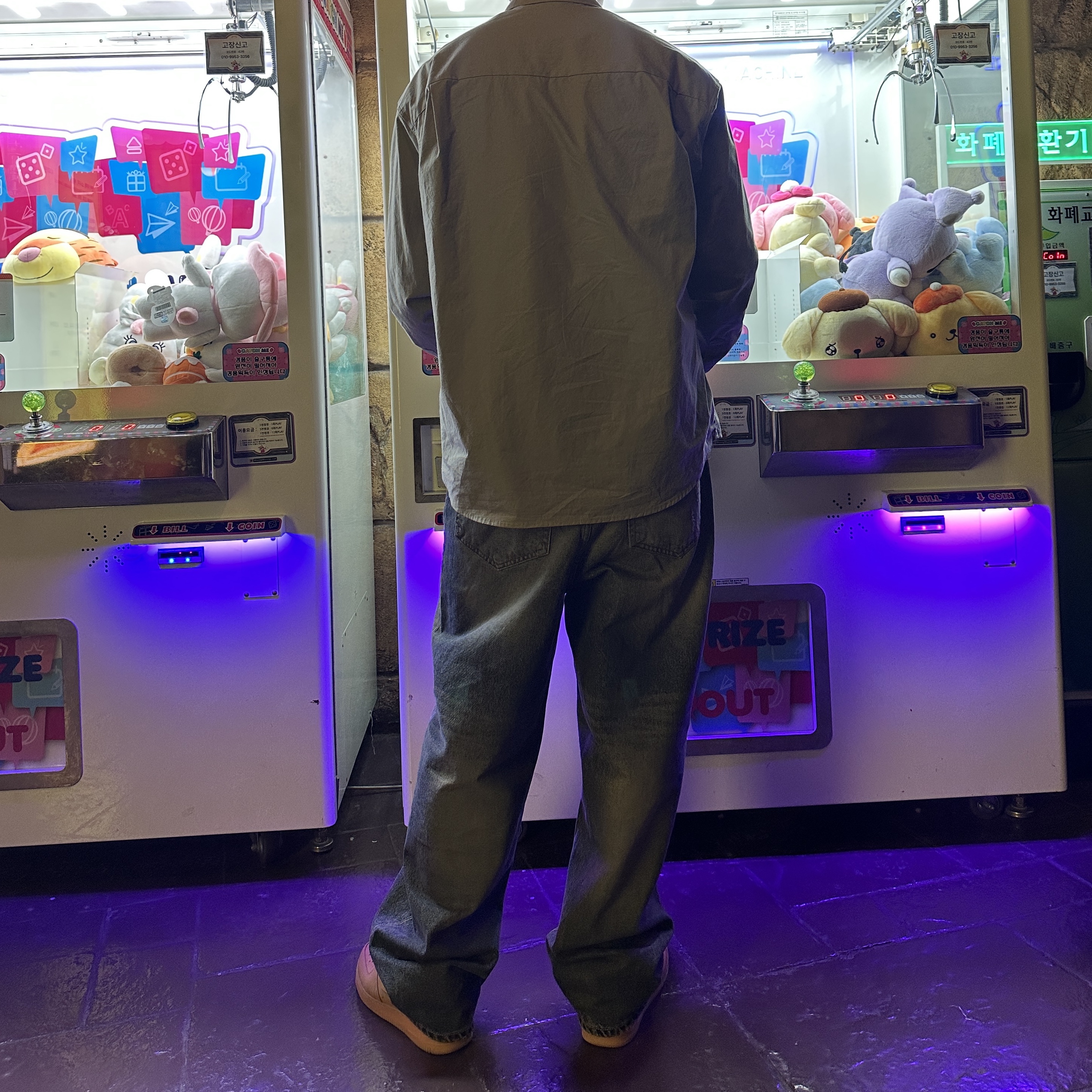 Undermycar Iek Hand Brush Washed Wide Jeans Corrosion Blue - 23FW, Nike Air Force 1 '07 WB Flax 착용 스타일 - 3