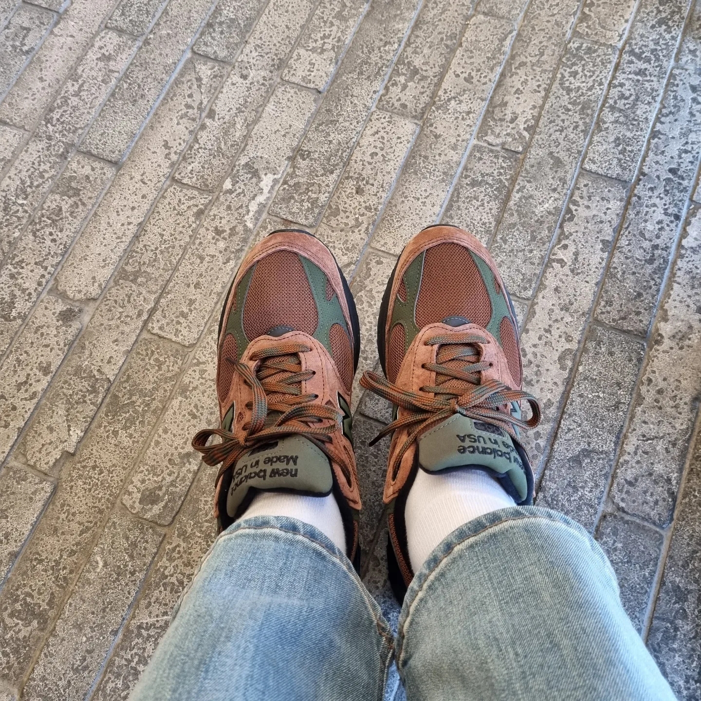 New Balance x Aime Leon Dore 993 Made in USA Brown 착용 스타일 - 3