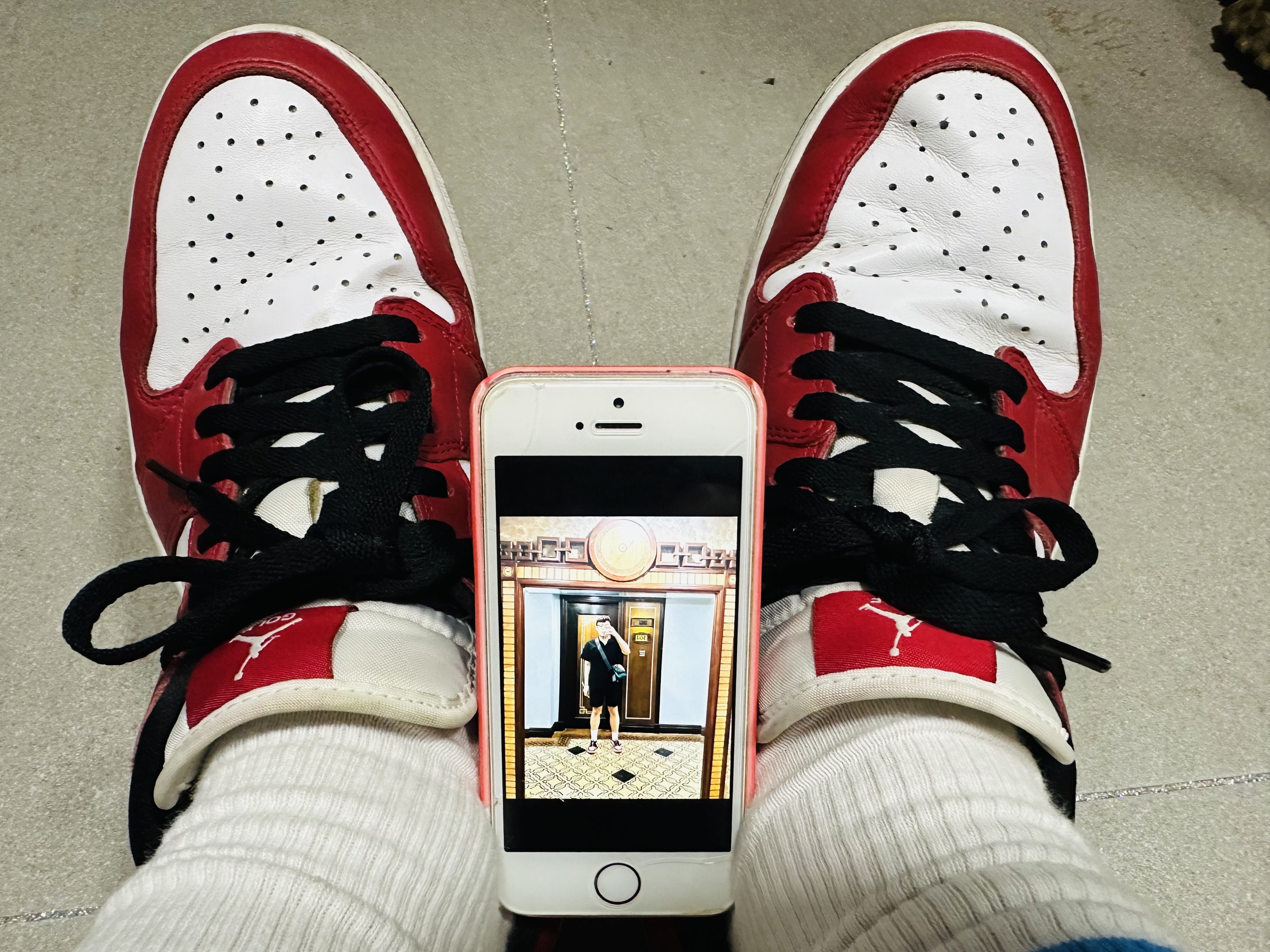 Jordan 1 Low Golf Chicago 착용 스타일