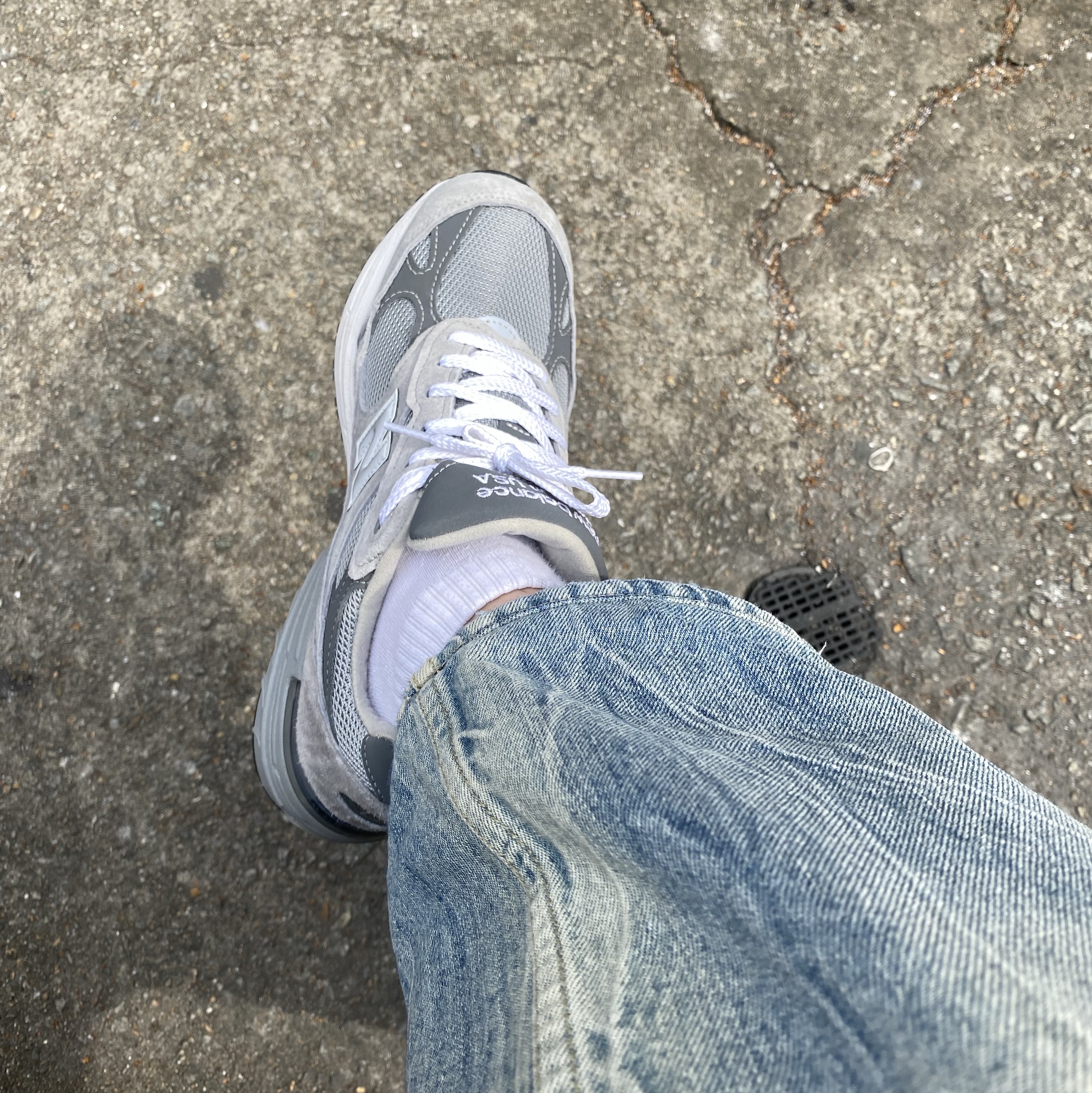 New Balance 993 Made in USA Grey - D Standard 착용 스타일