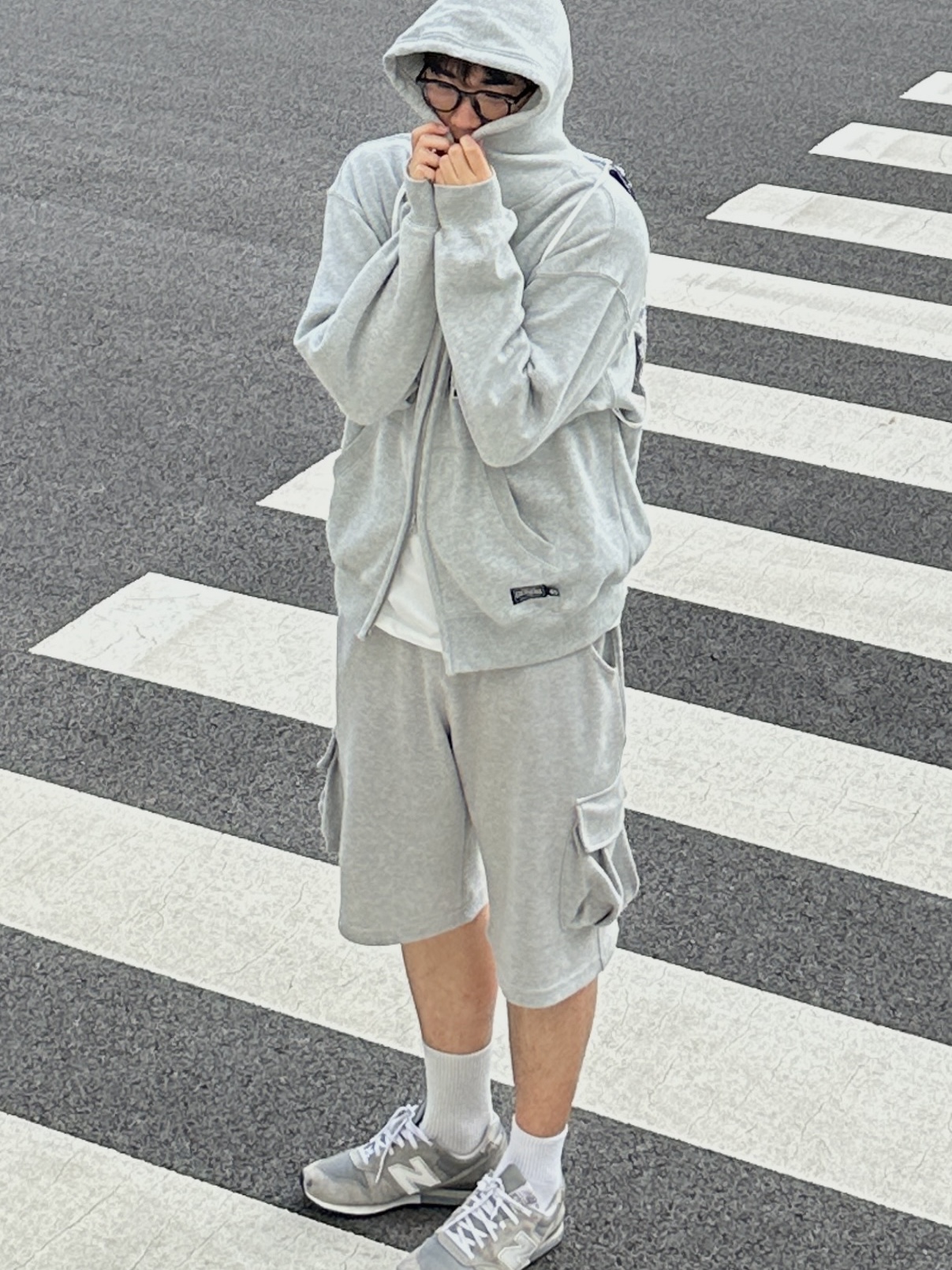 New Balance 996 Grey 착용 스타일 - 4