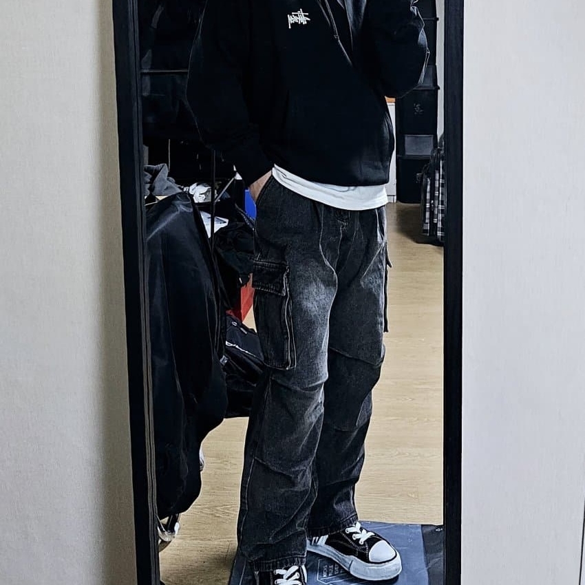 Stussy Basic Stussy Hoodie Black 2023, Maison Mihara Yasuhiro Peterson OG Sole Canvas Low Sneakers Black 착용 스타일