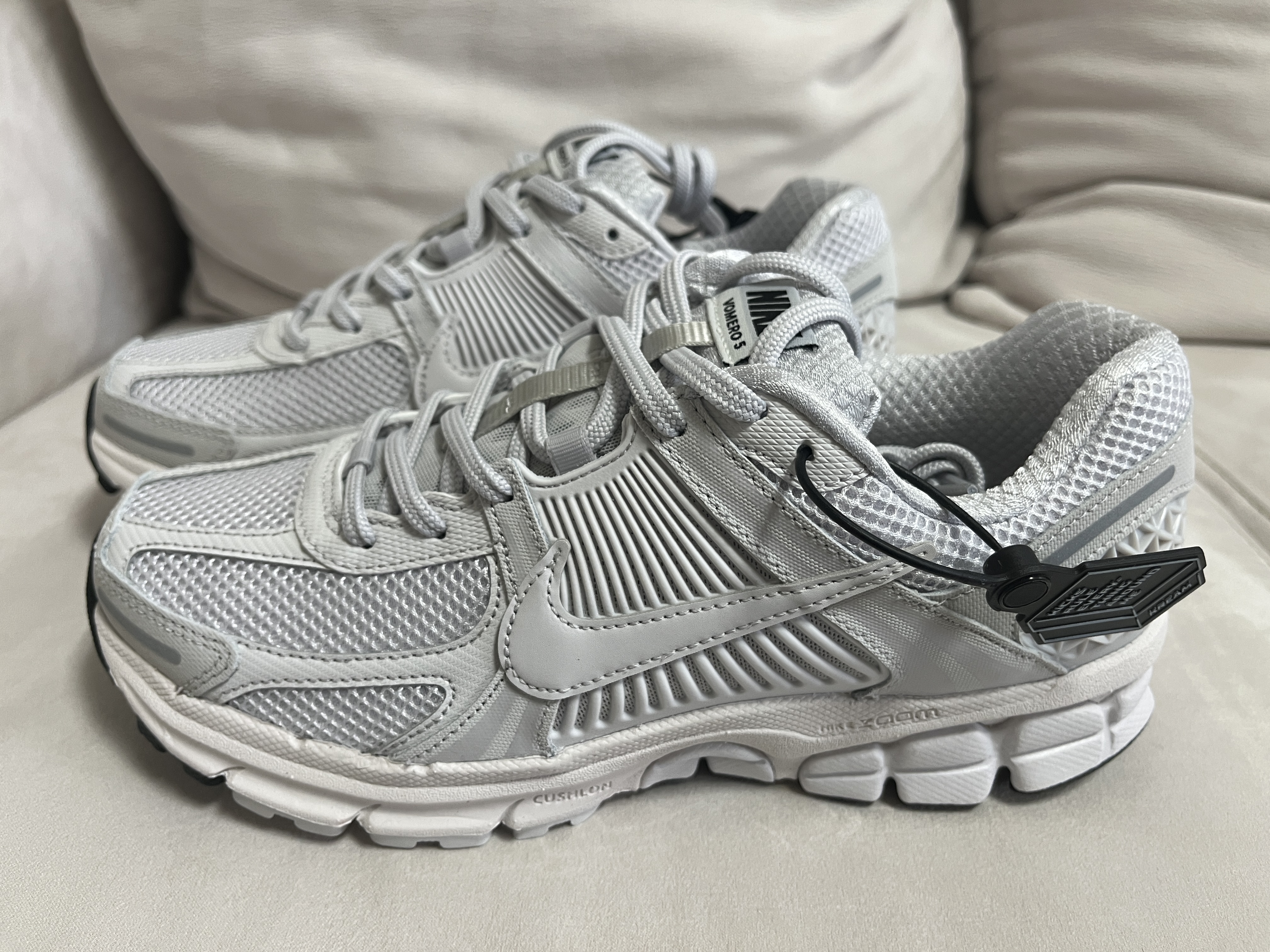 Nike Zoom Vomero 5 SP Vast Grey 2023 착용 스타일