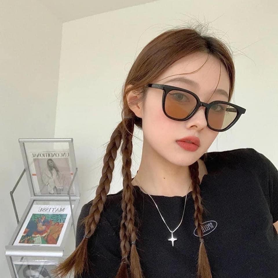 Gentle Monster Lilit 01 BR Black Brown 착용 스타일